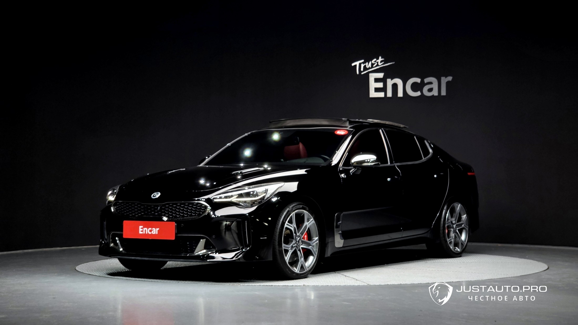 Автомобиль Kia Stinger