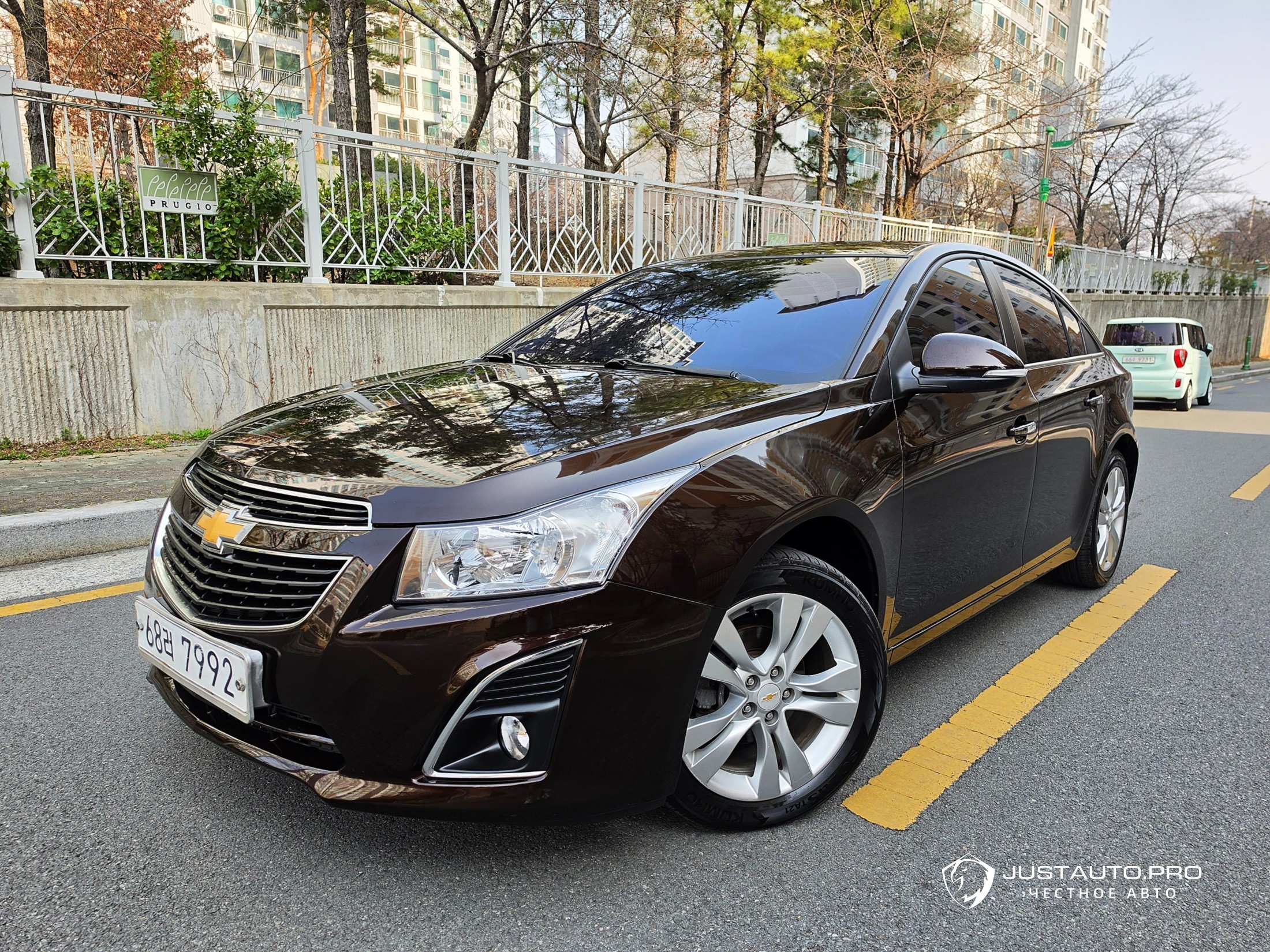 Автомобиль ChevroletGMDaewoo Cruze