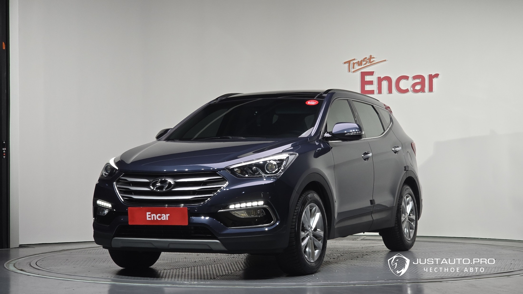 Автомобиль Hyundai Santafe