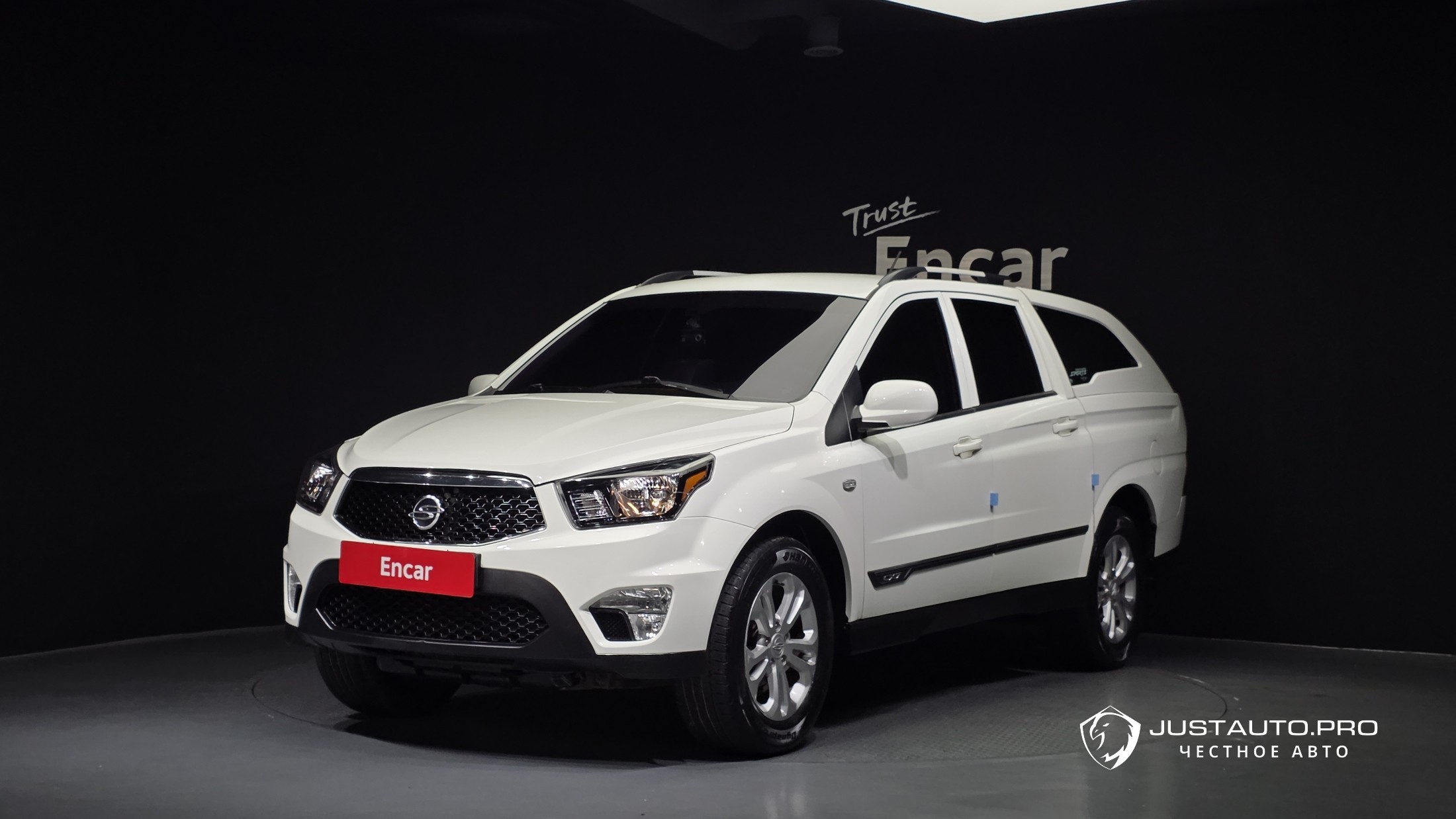Автомобиль KG_Mobility_Ssangyong KORANDO