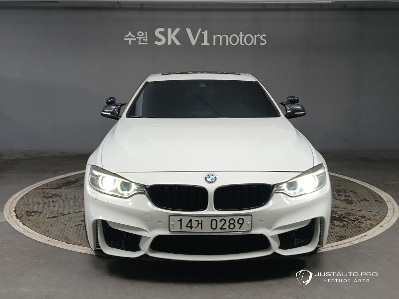Автомобиль BMW 4-Series
