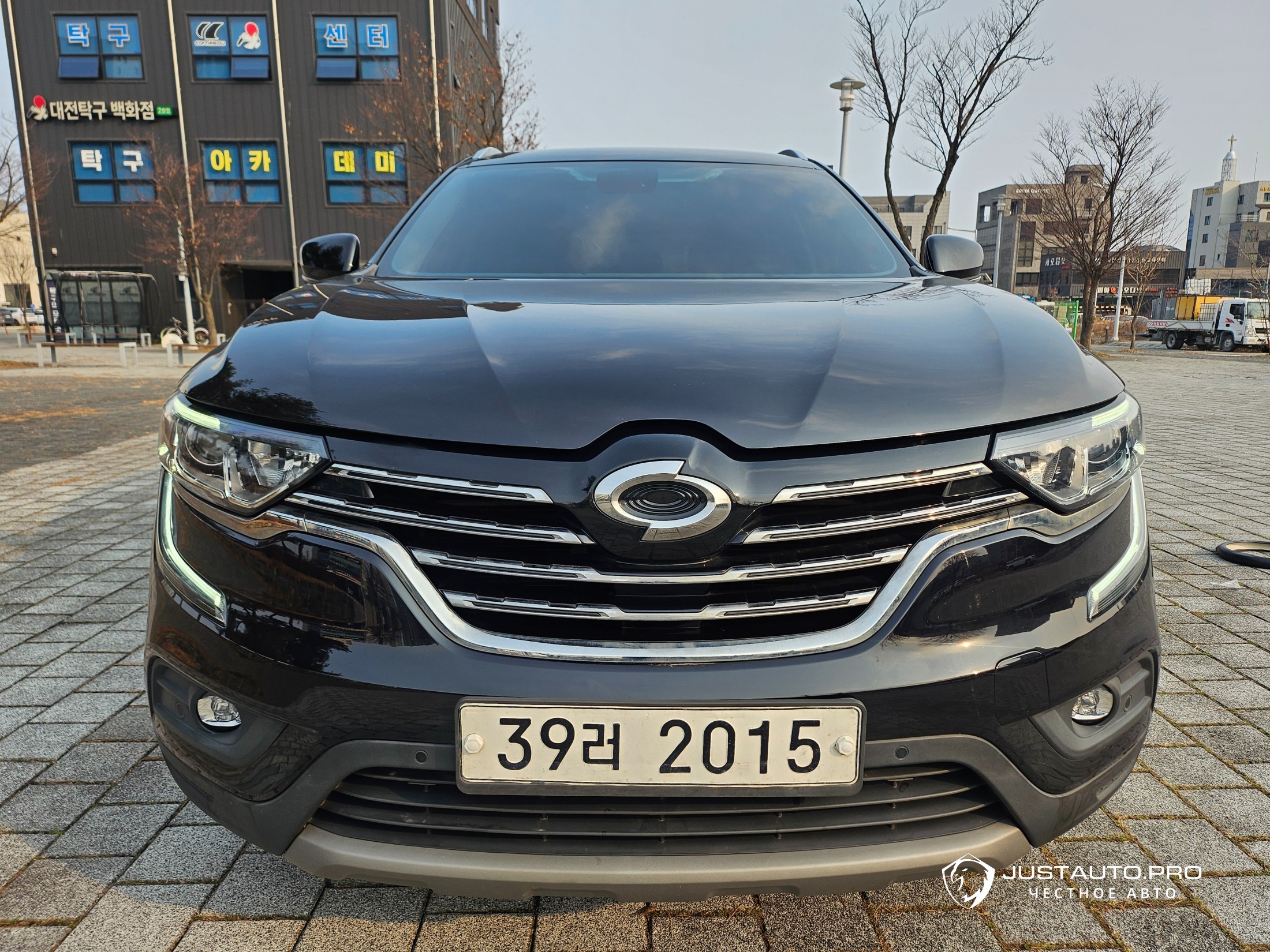 Автомобиль Renault-KoreaSamsung QM6