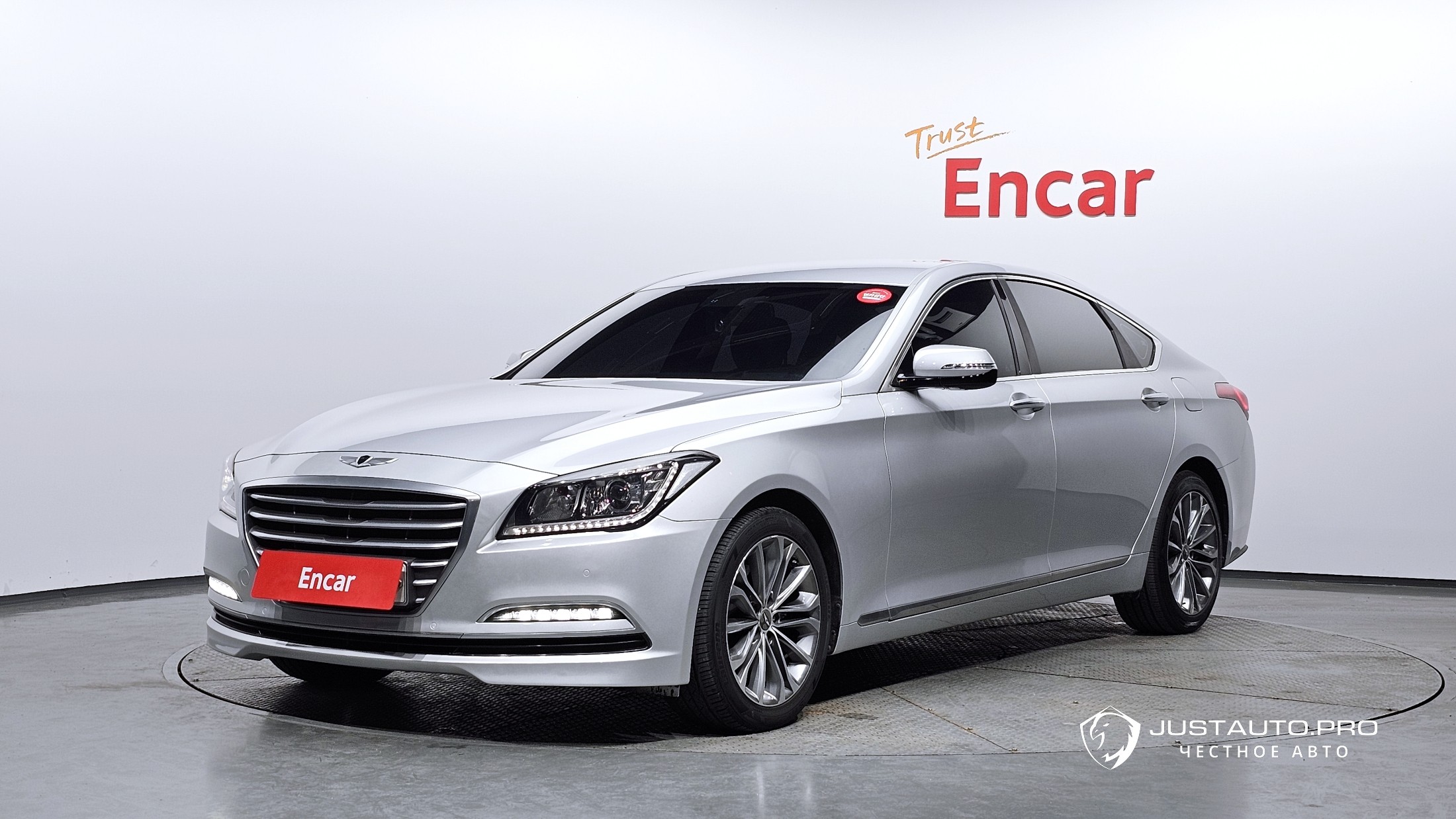 Автомобиль Hyundai Genesis
