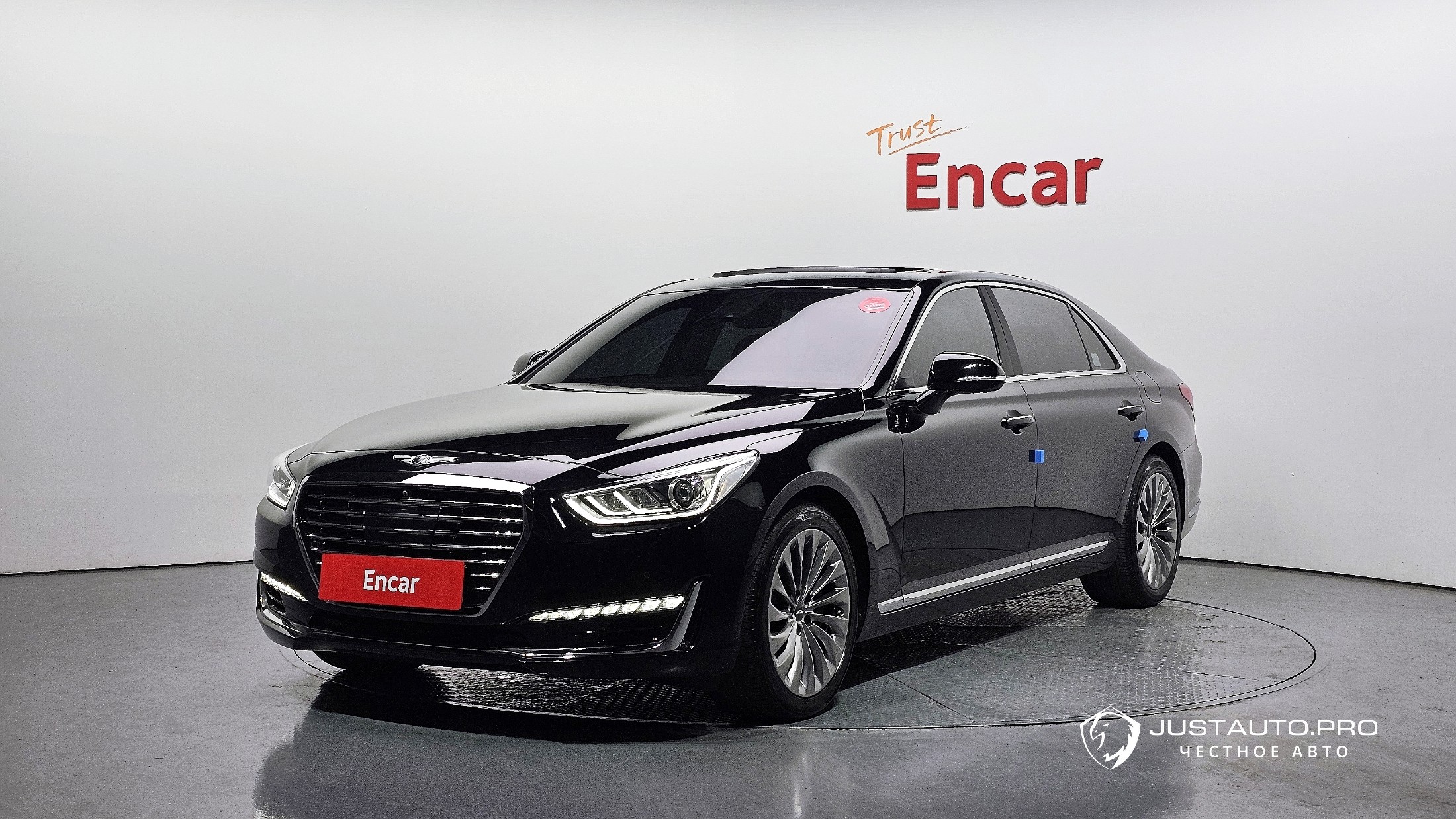 Автомобиль Genesis EQ900