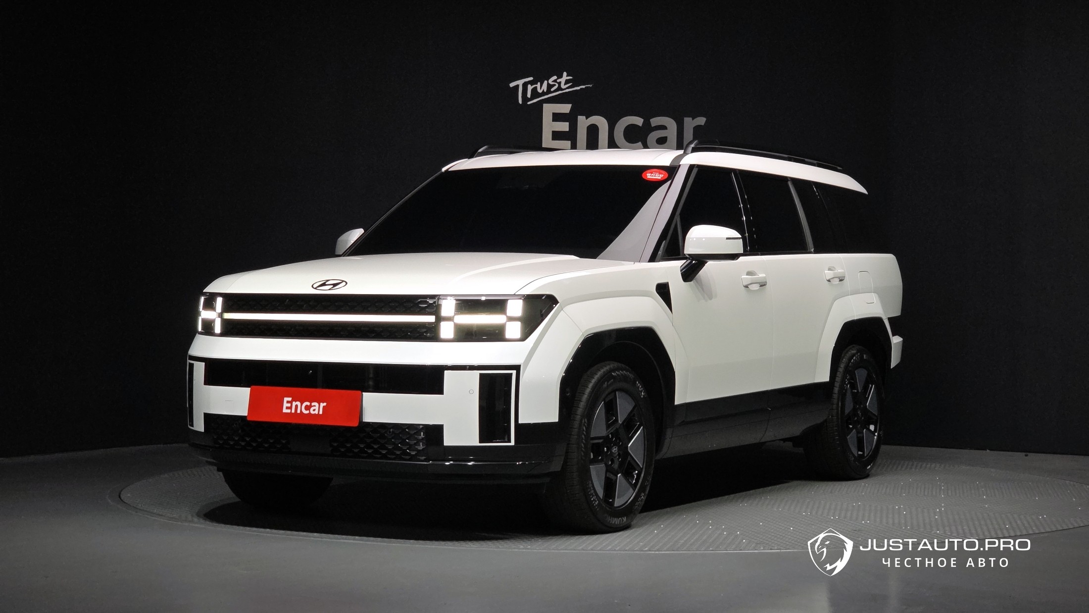 Автомобиль Hyundai Santafe