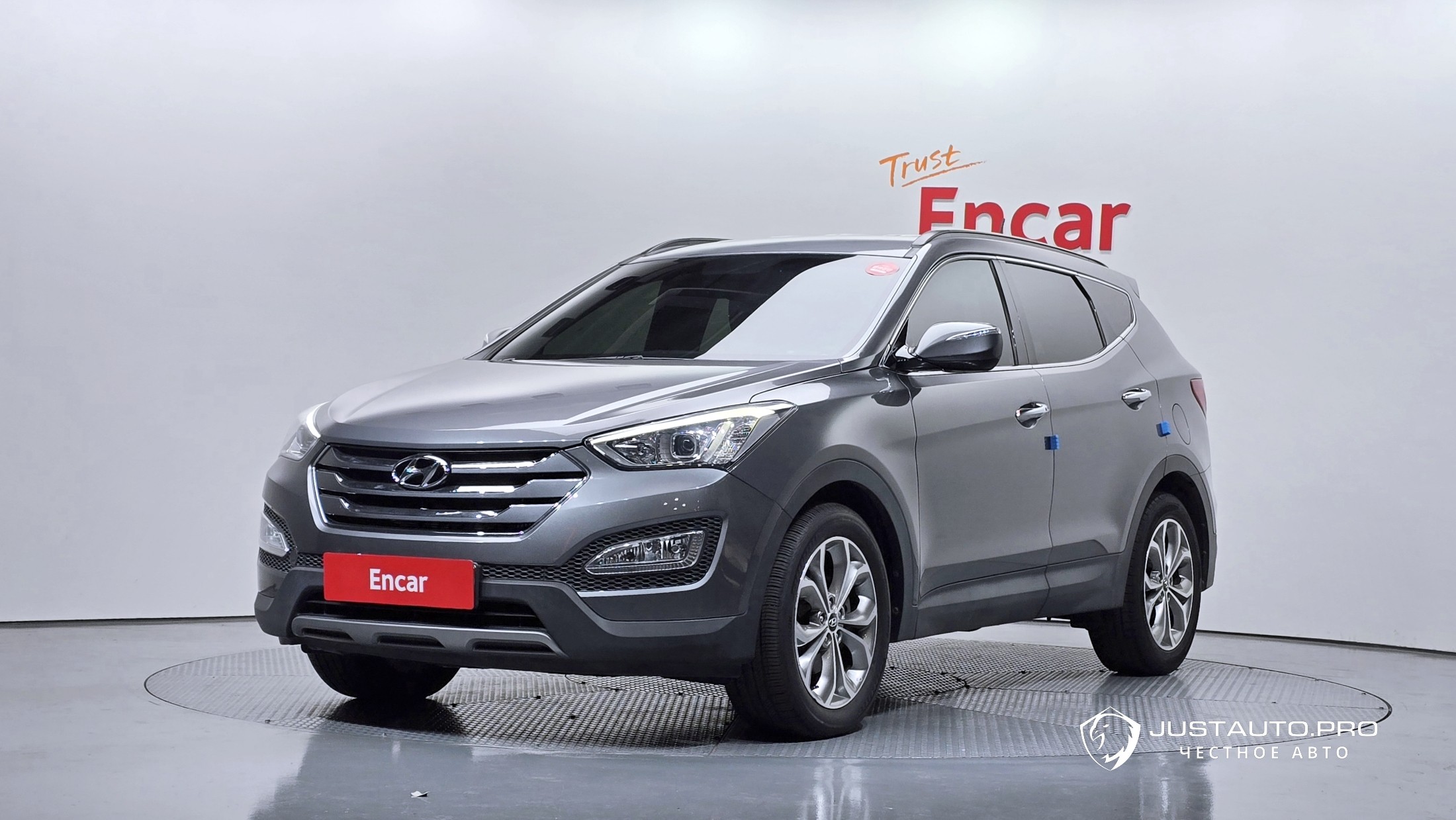 Автомобиль Hyundai Santafe