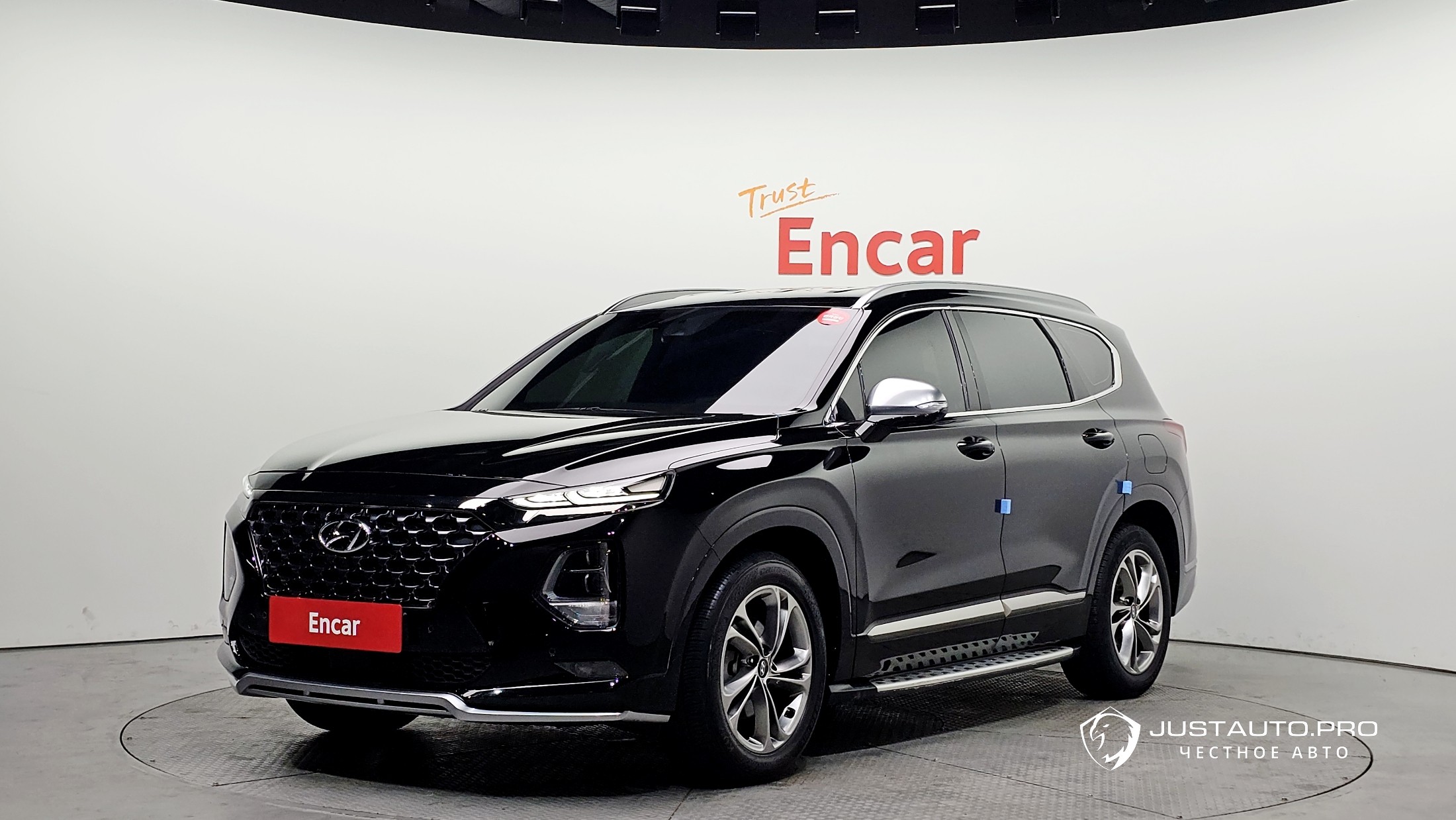Автомобиль Hyundai Santafe
