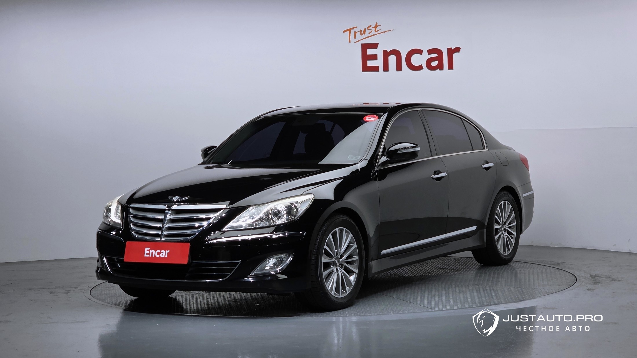 Автомобиль Hyundai Genesis