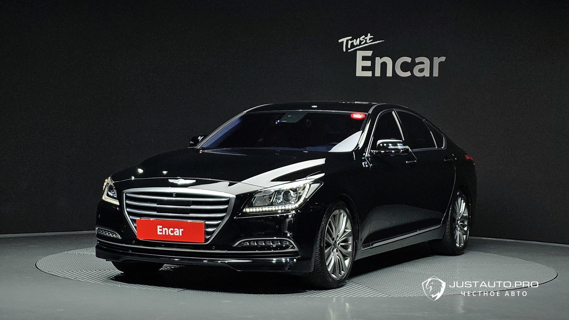 Автомобиль Hyundai Genesis
