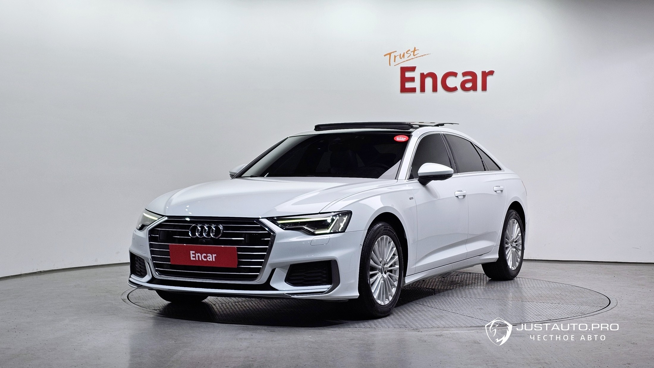Автомобиль Audi A6
