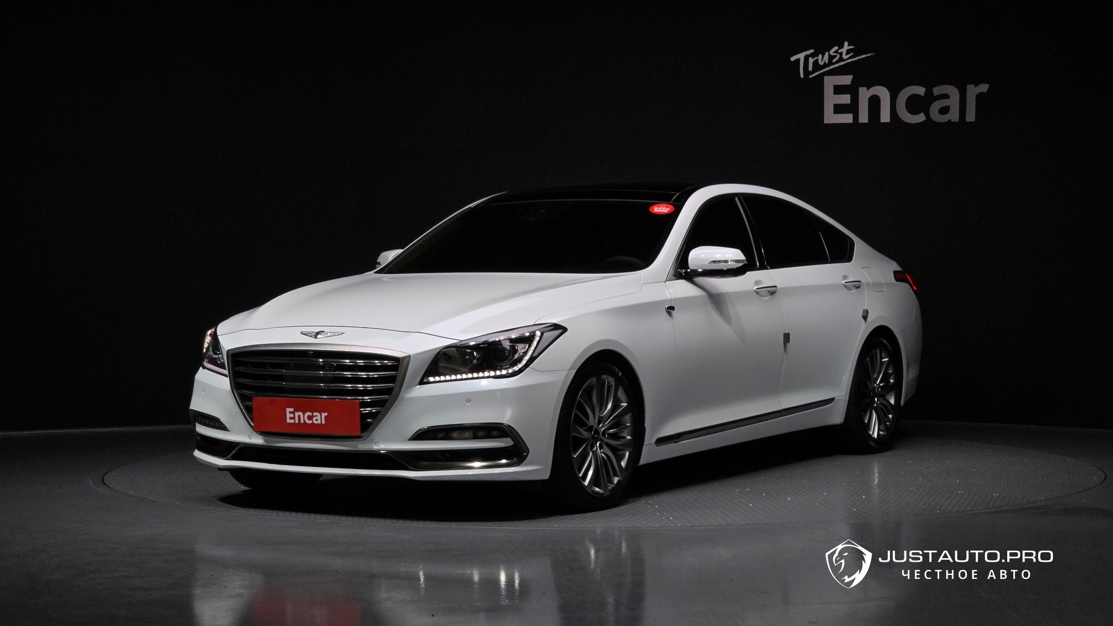 Автомобиль Genesis G80