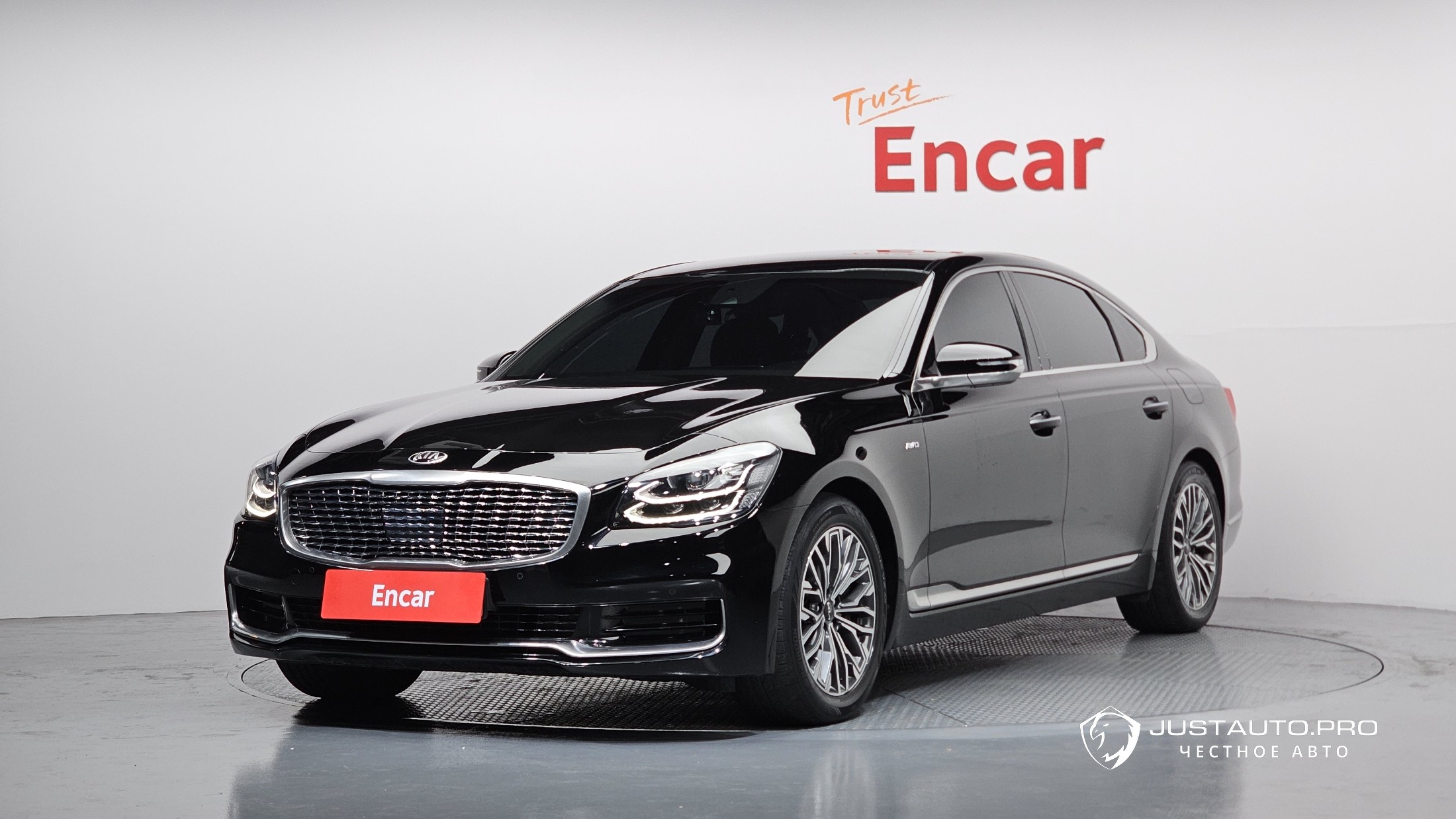 Автомобиль Kia K9