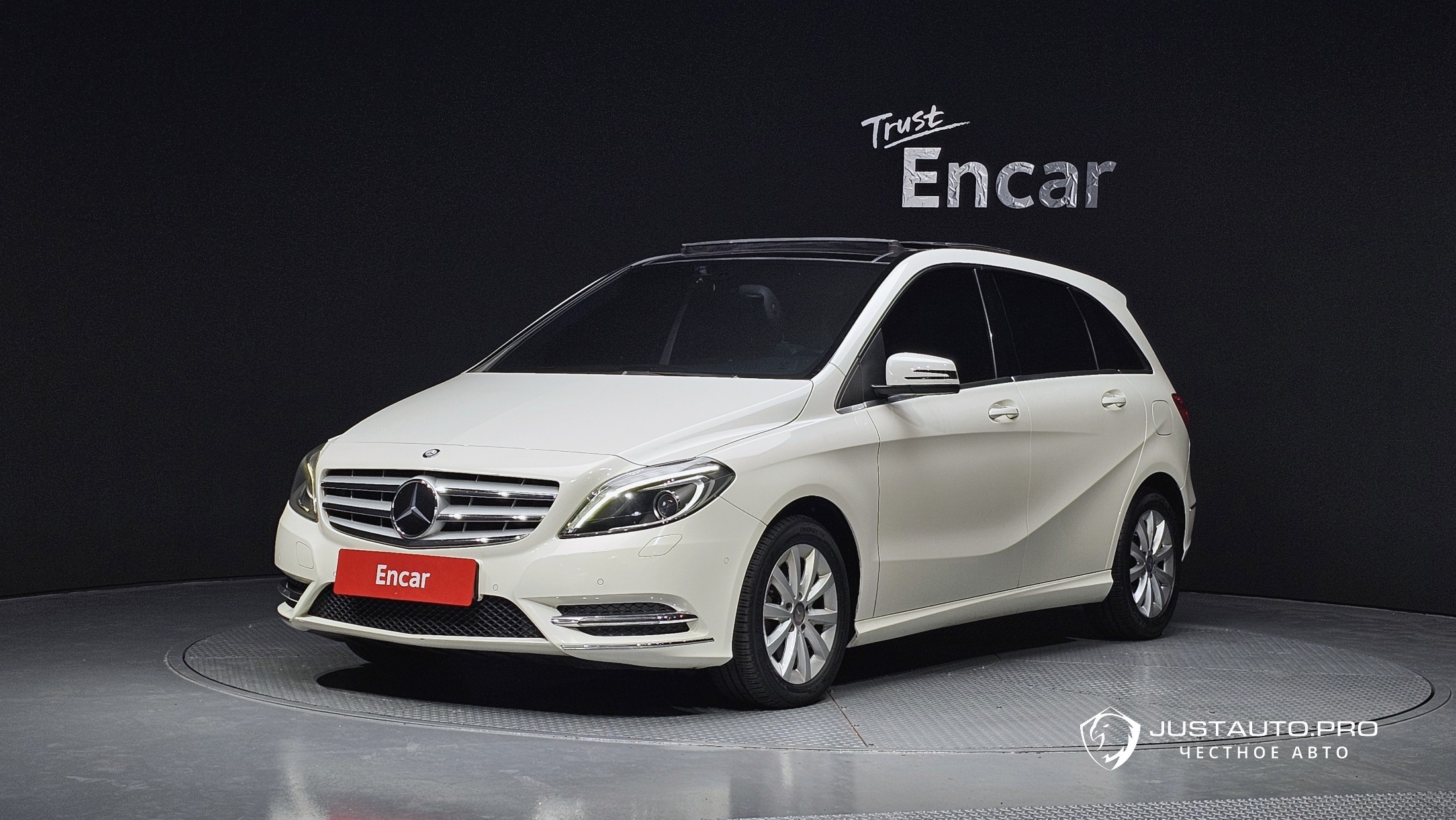 Автомобиль Mercedes-Benz B-Class