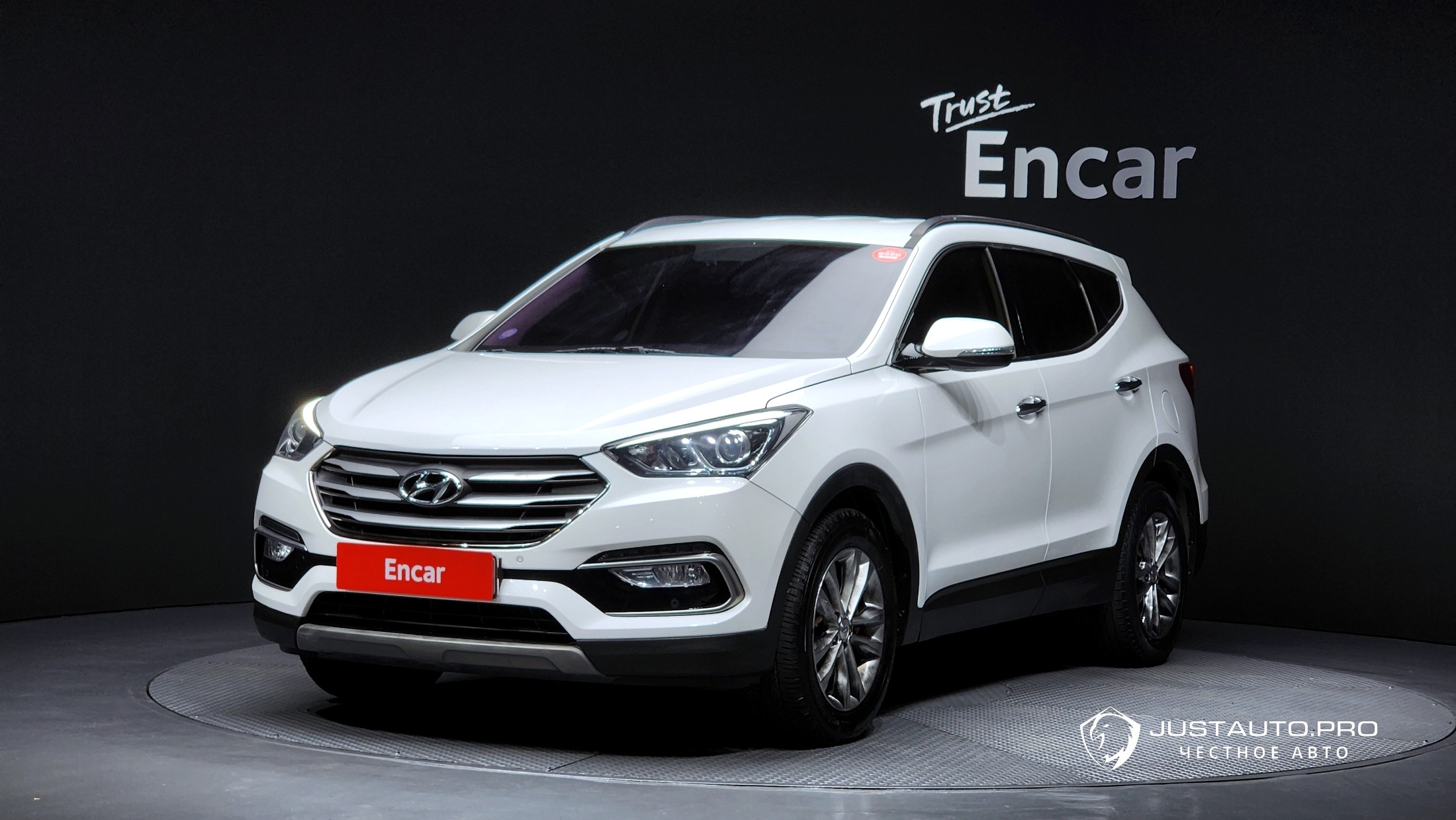 Автомобиль Hyundai Santafe