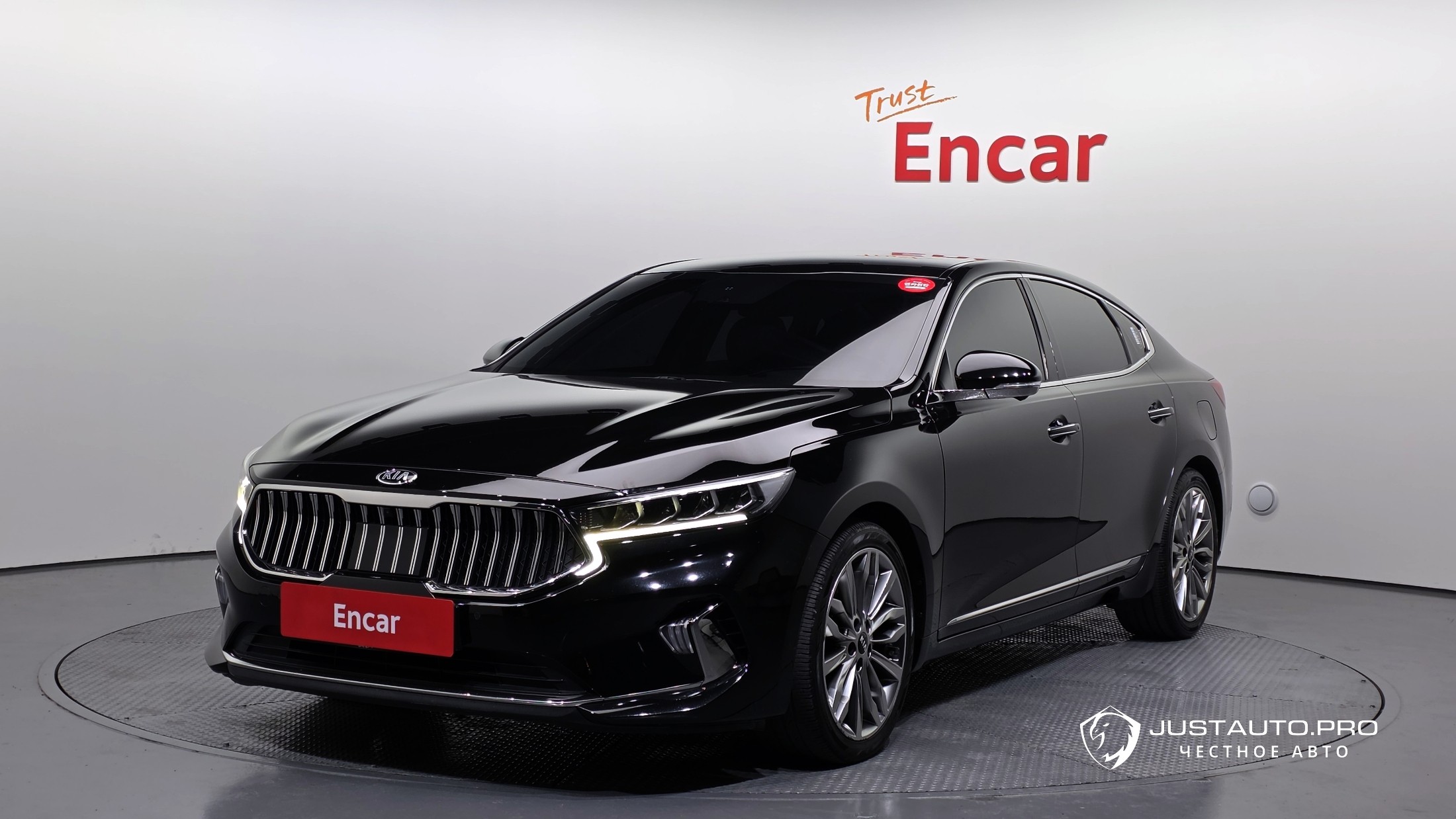 Автомобиль Kia K7