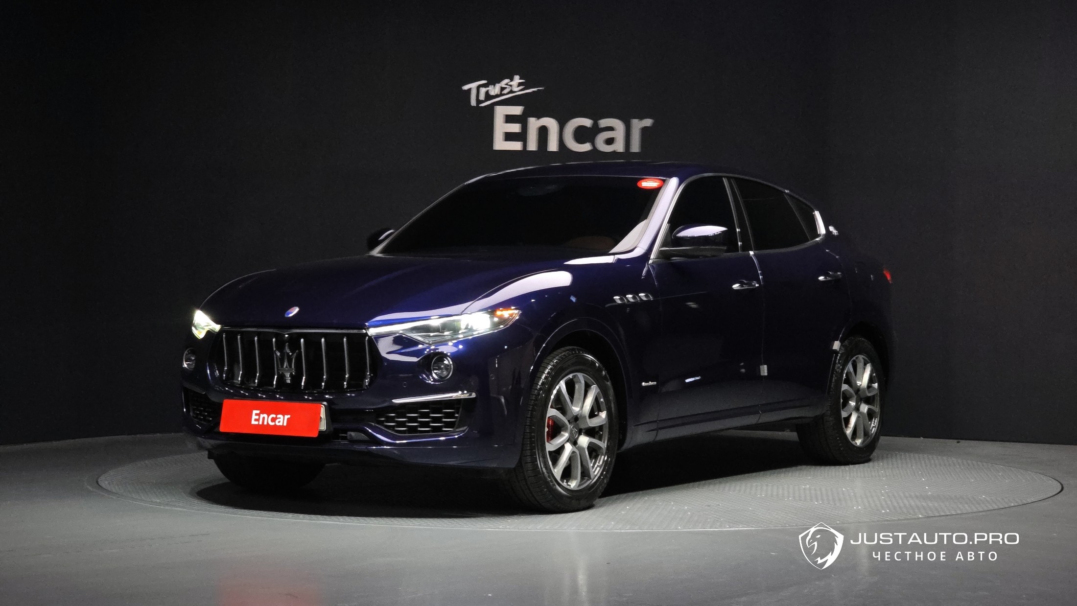 Автомобиль Maserati Levante