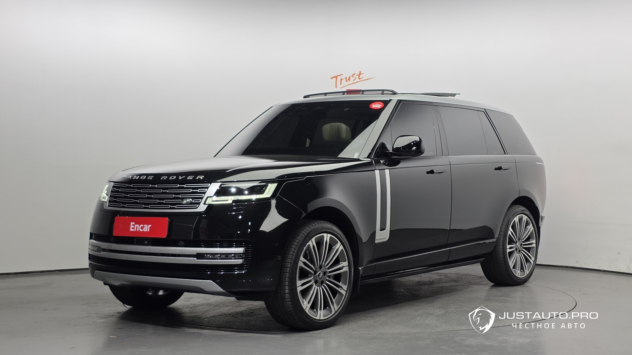 Автомобиль Land Rover Range Rover