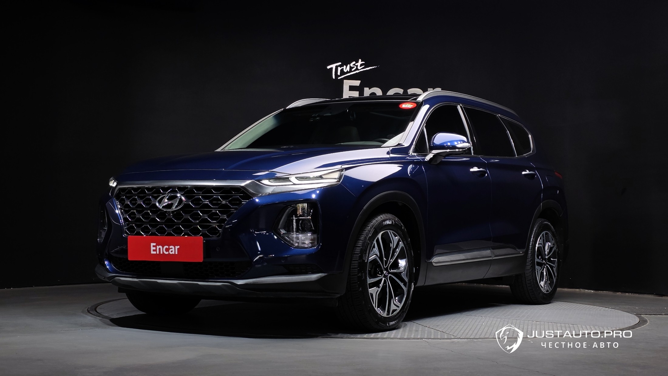 Автомобиль Hyundai Santafe