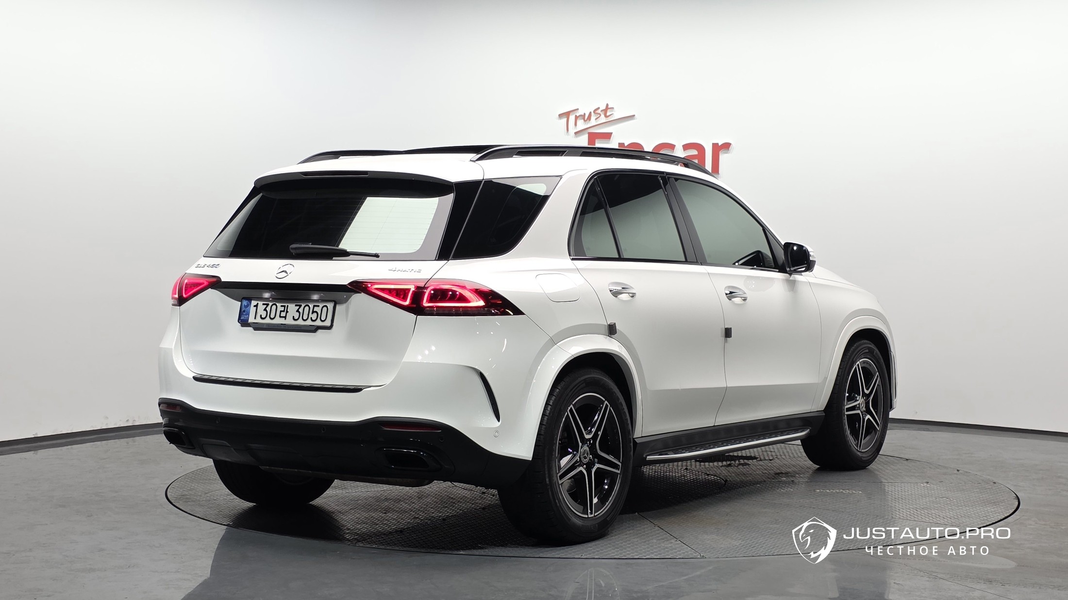 Автомобиль Mercedes-Benz GLE-Class