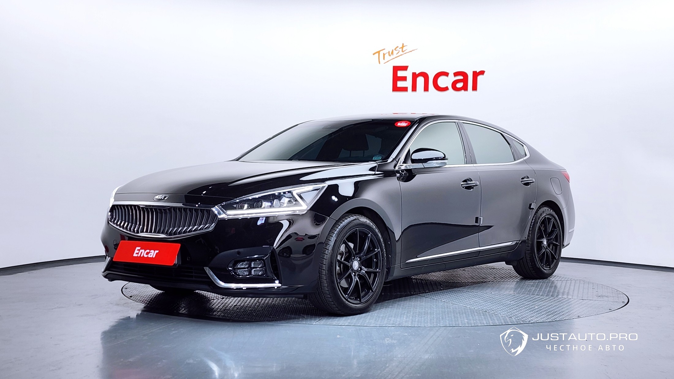 Автомобиль Kia K7