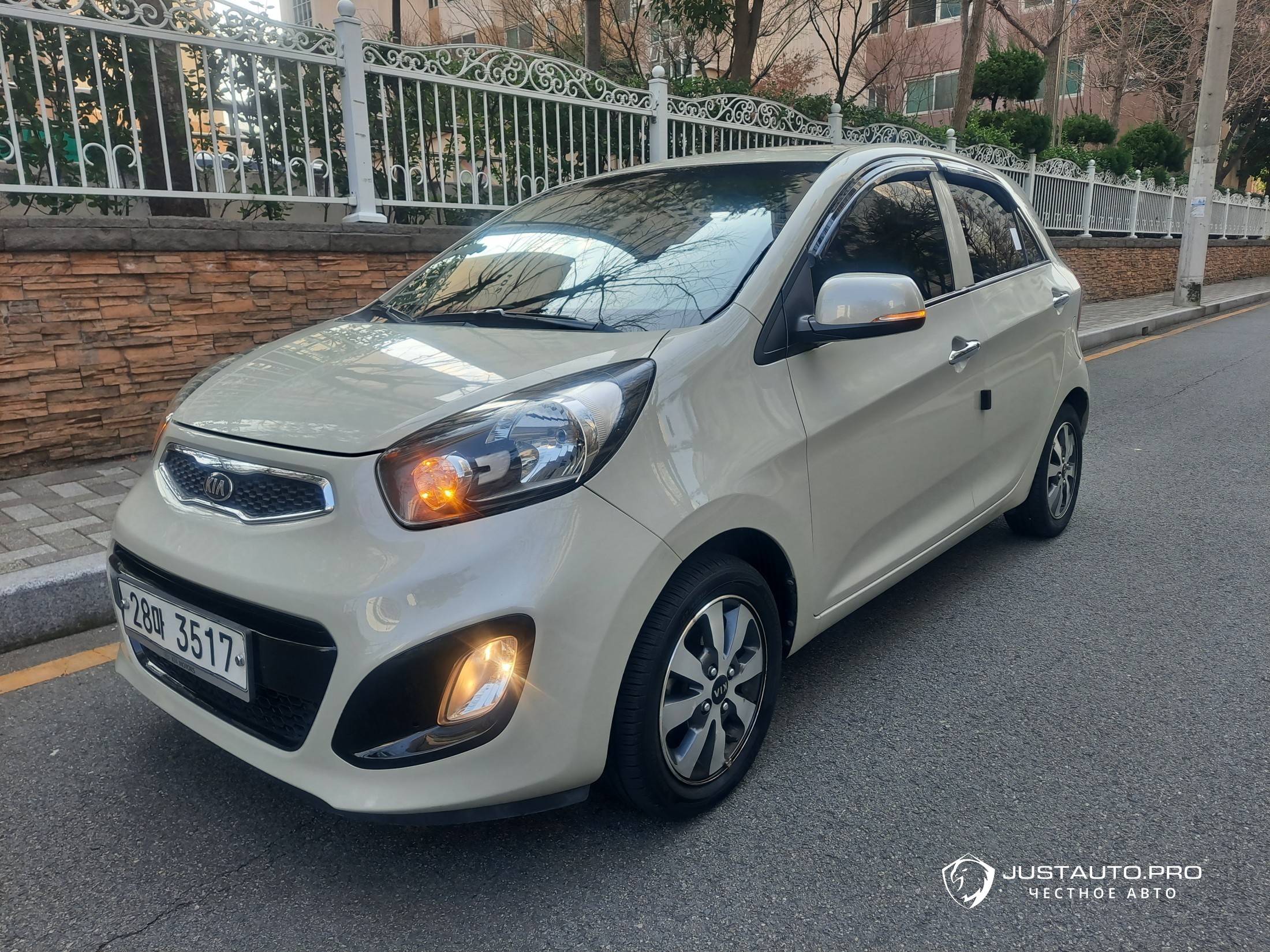 Автомобиль Kia morning