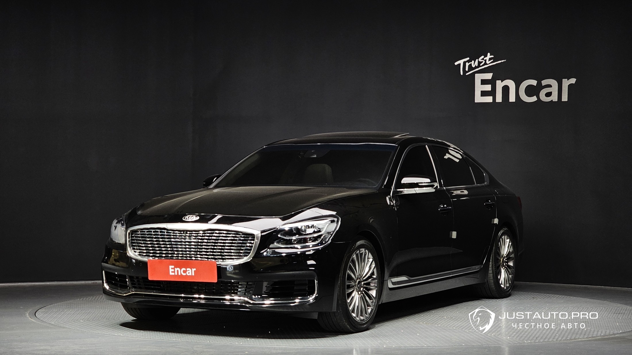 Автомобиль Kia K9