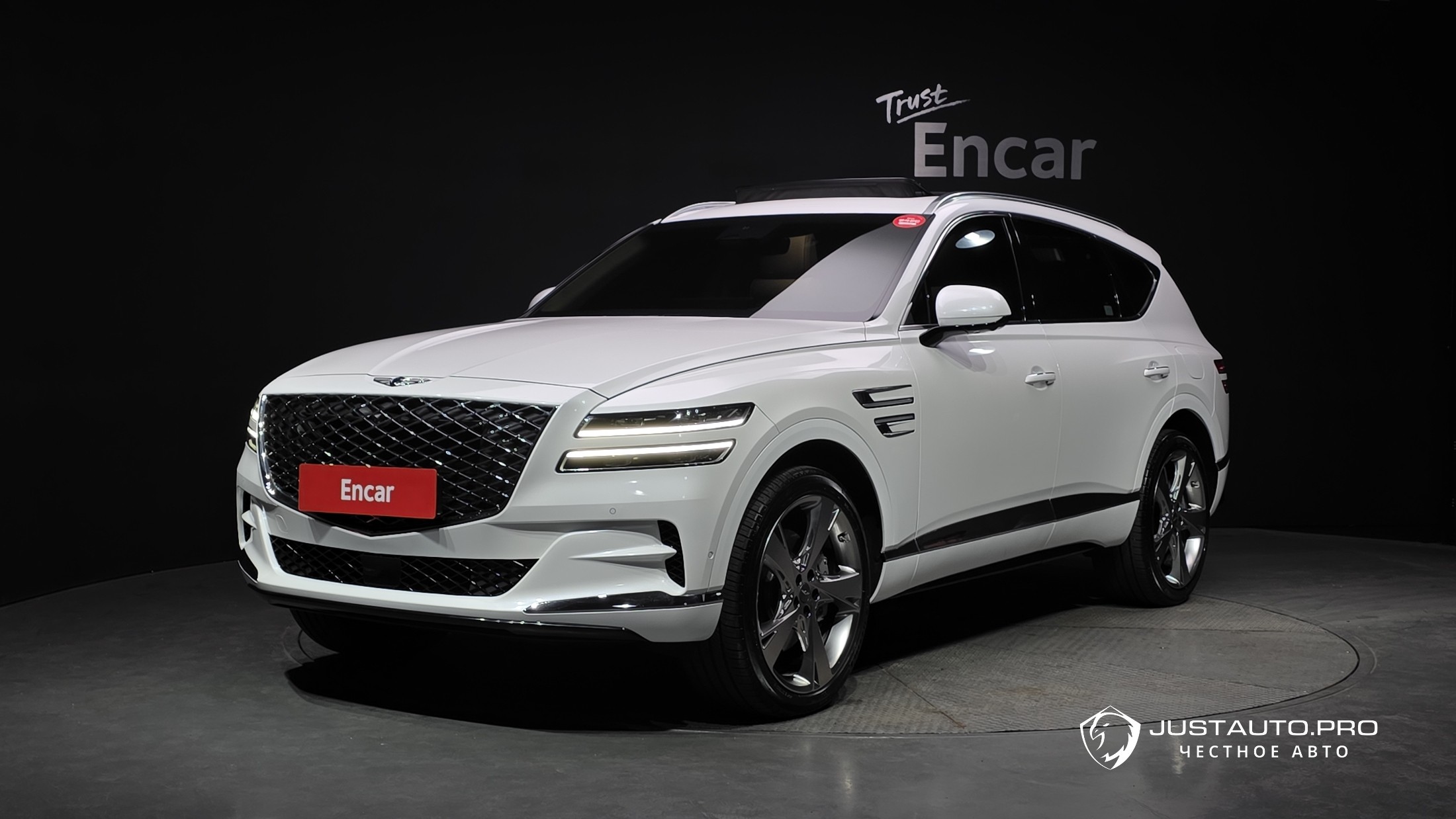 Автомобиль Genesis GV80