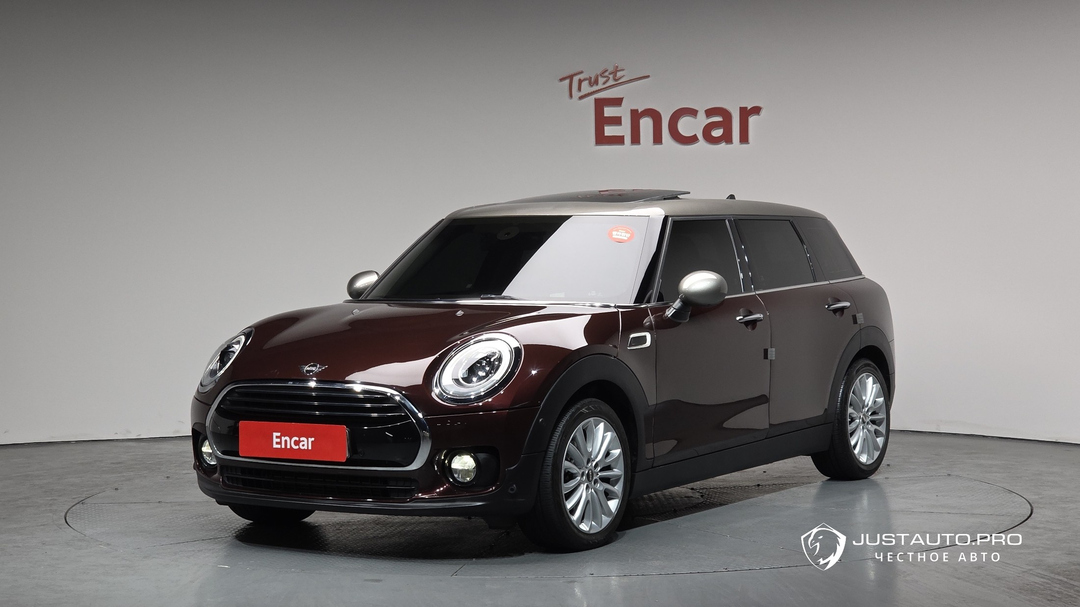 Автомобиль Mini Clubman