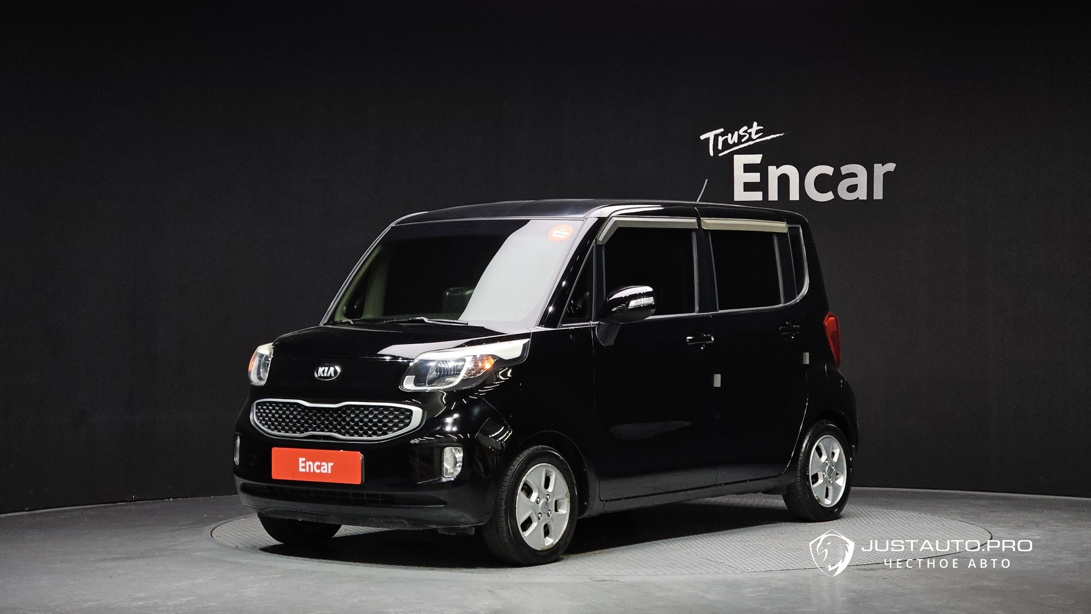 Автомобиль Kia RAY