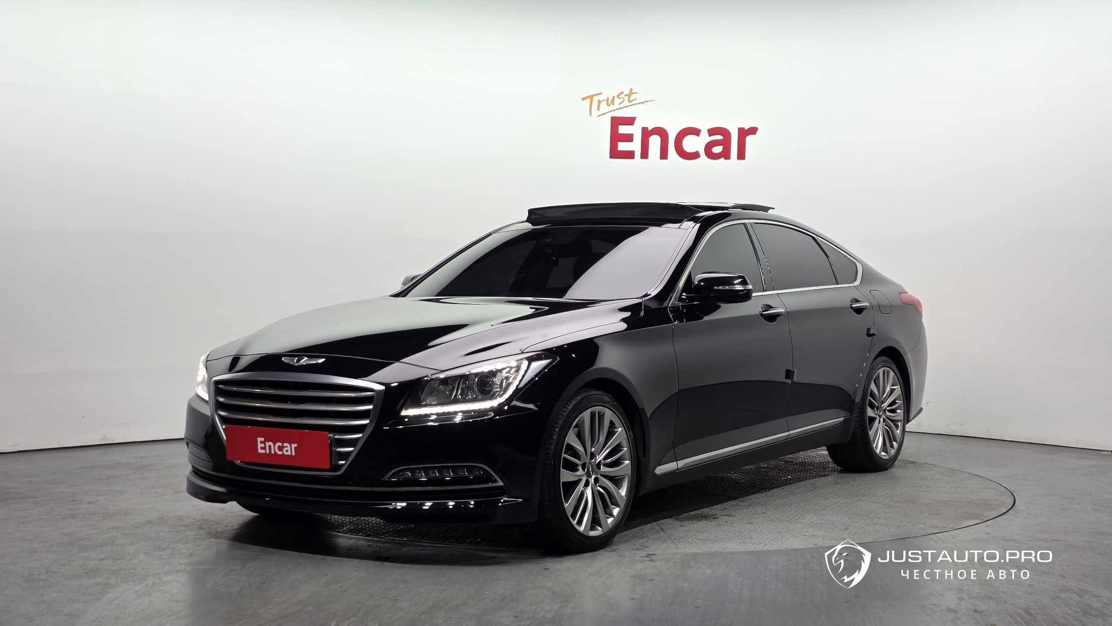 Автомобиль Hyundai Genesis