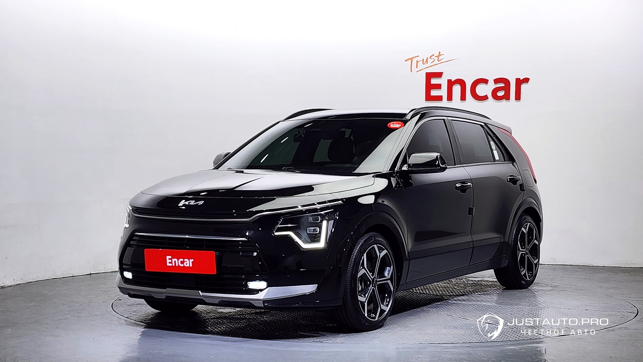 Автомобиль Kia Niro