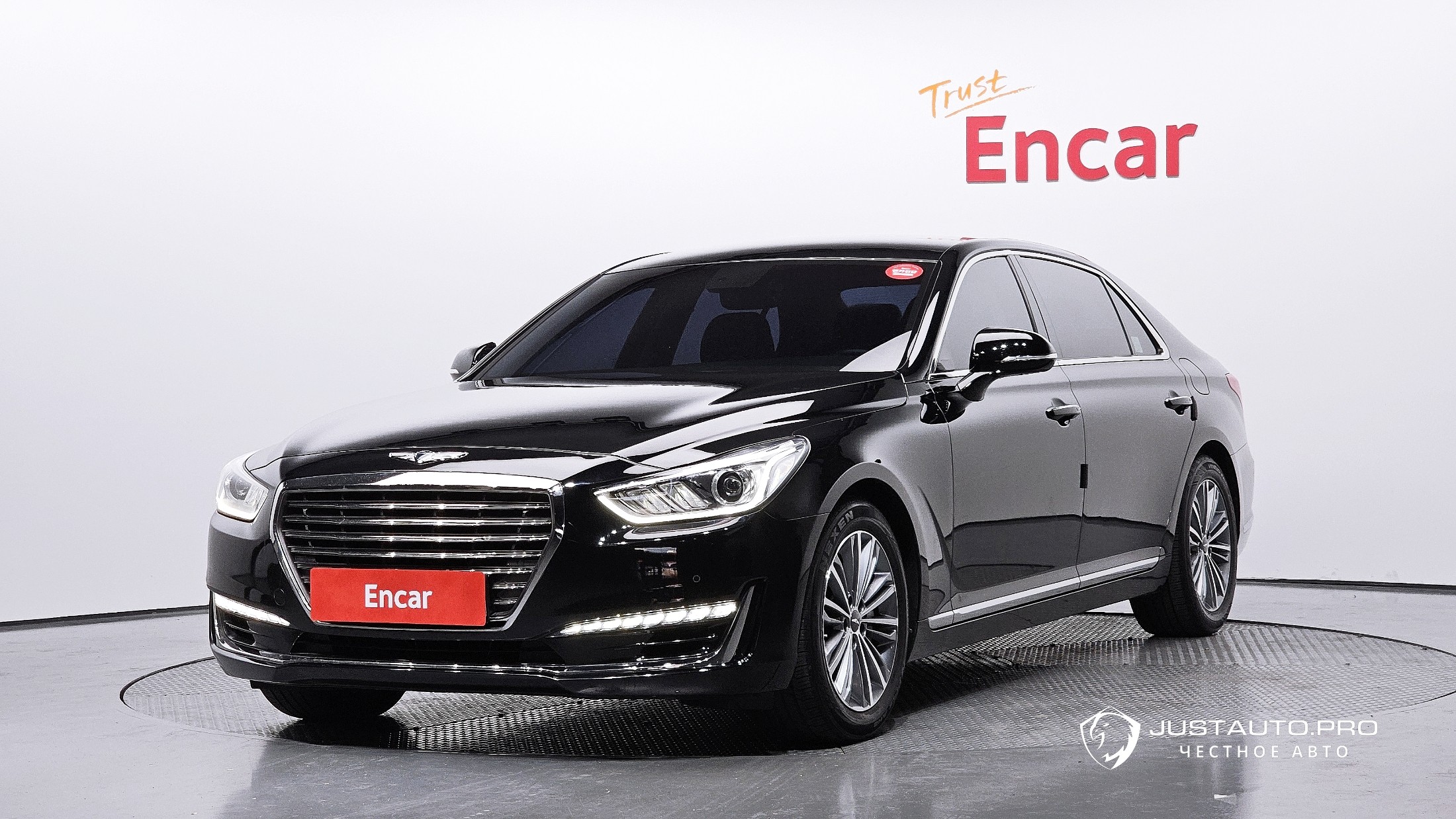 Автомобиль Genesis EQ900