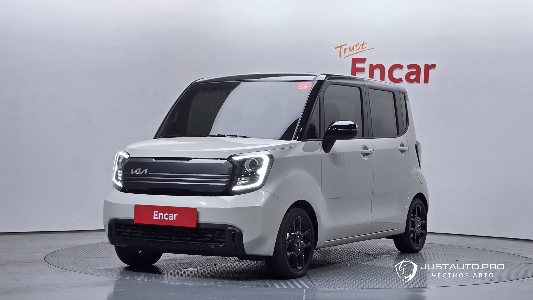 Автомобиль Kia RAY