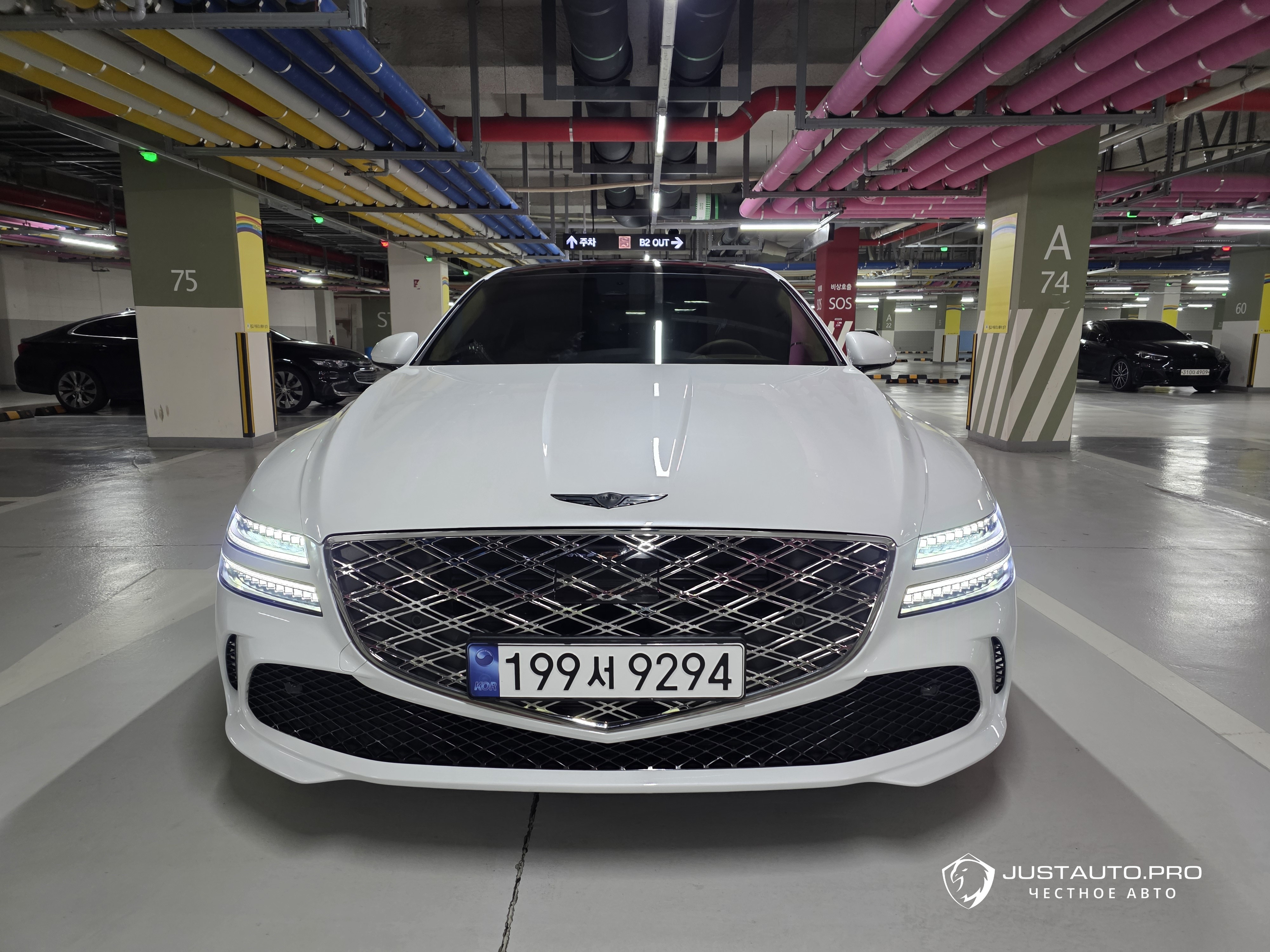 Автомобиль Genesis G80