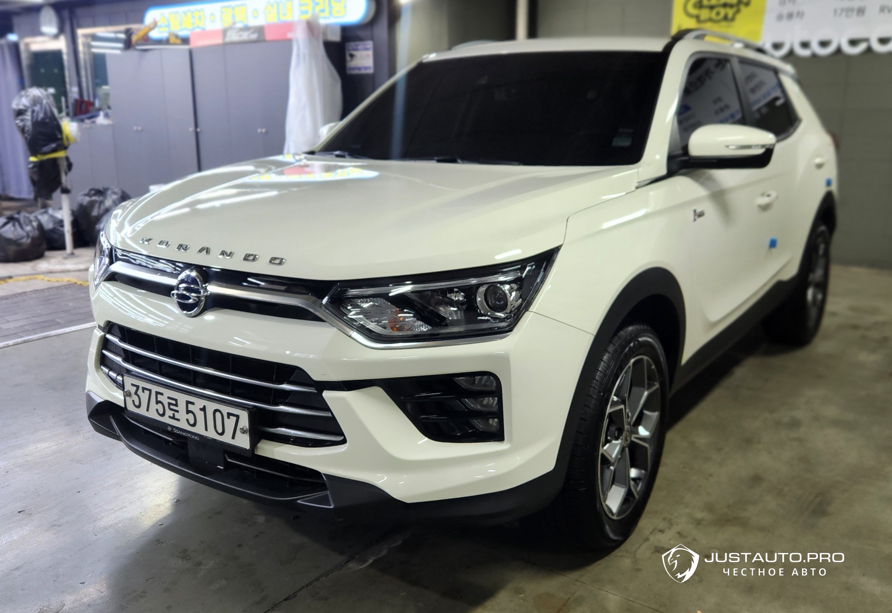 Автомобиль KG_Mobility_Ssangyong KORANDO