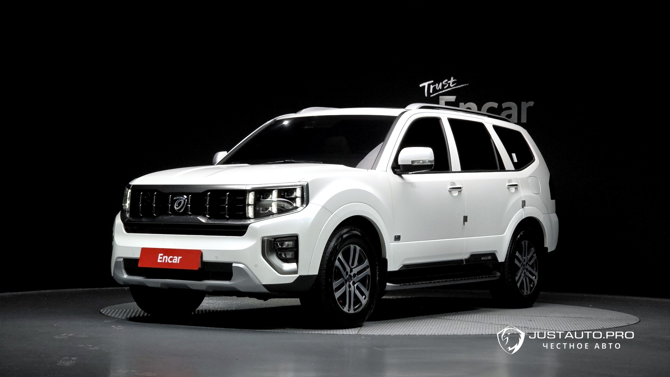 Автомобиль Kia Mohave