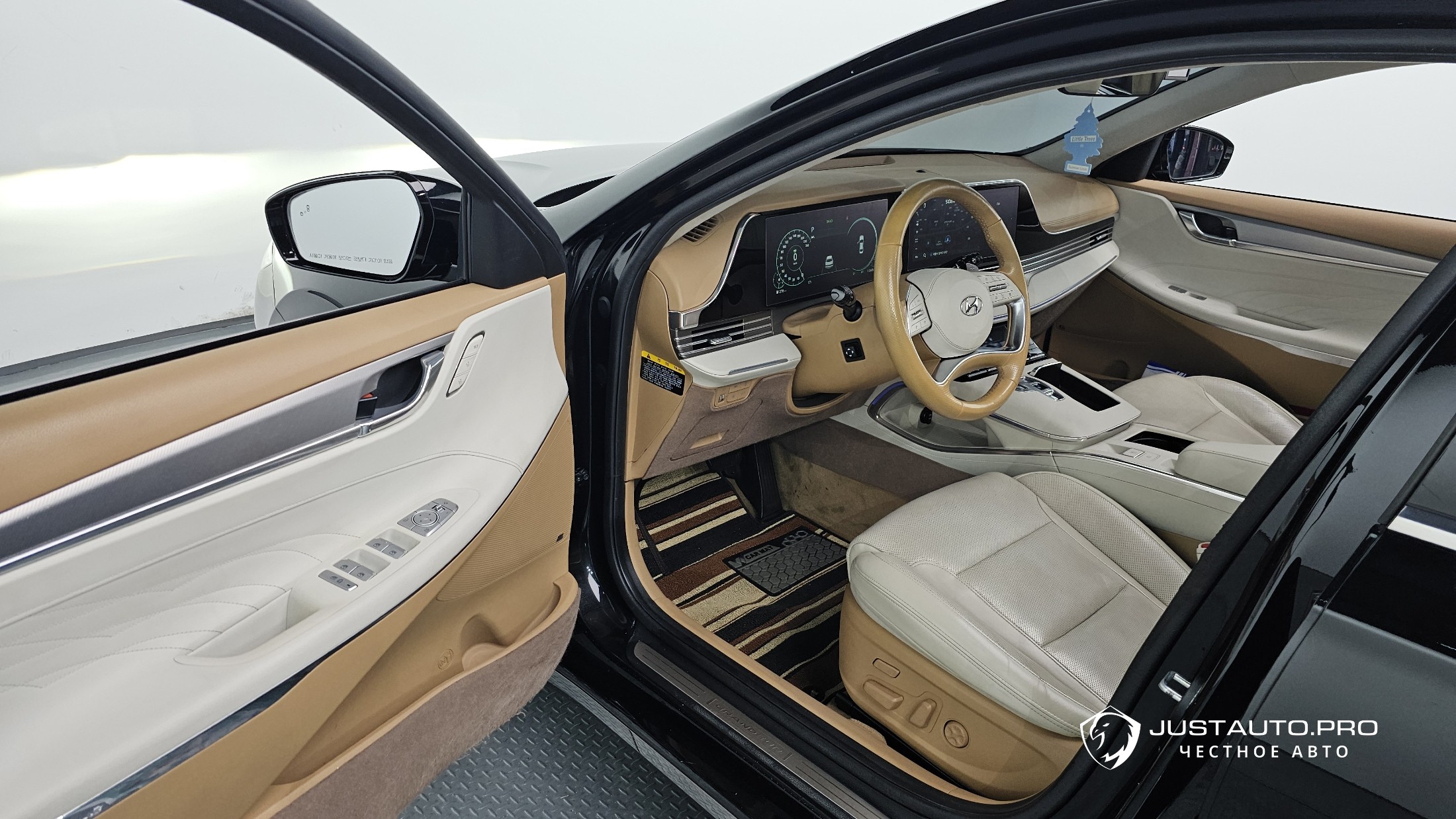 Автомобиль Hyundai Grandeur