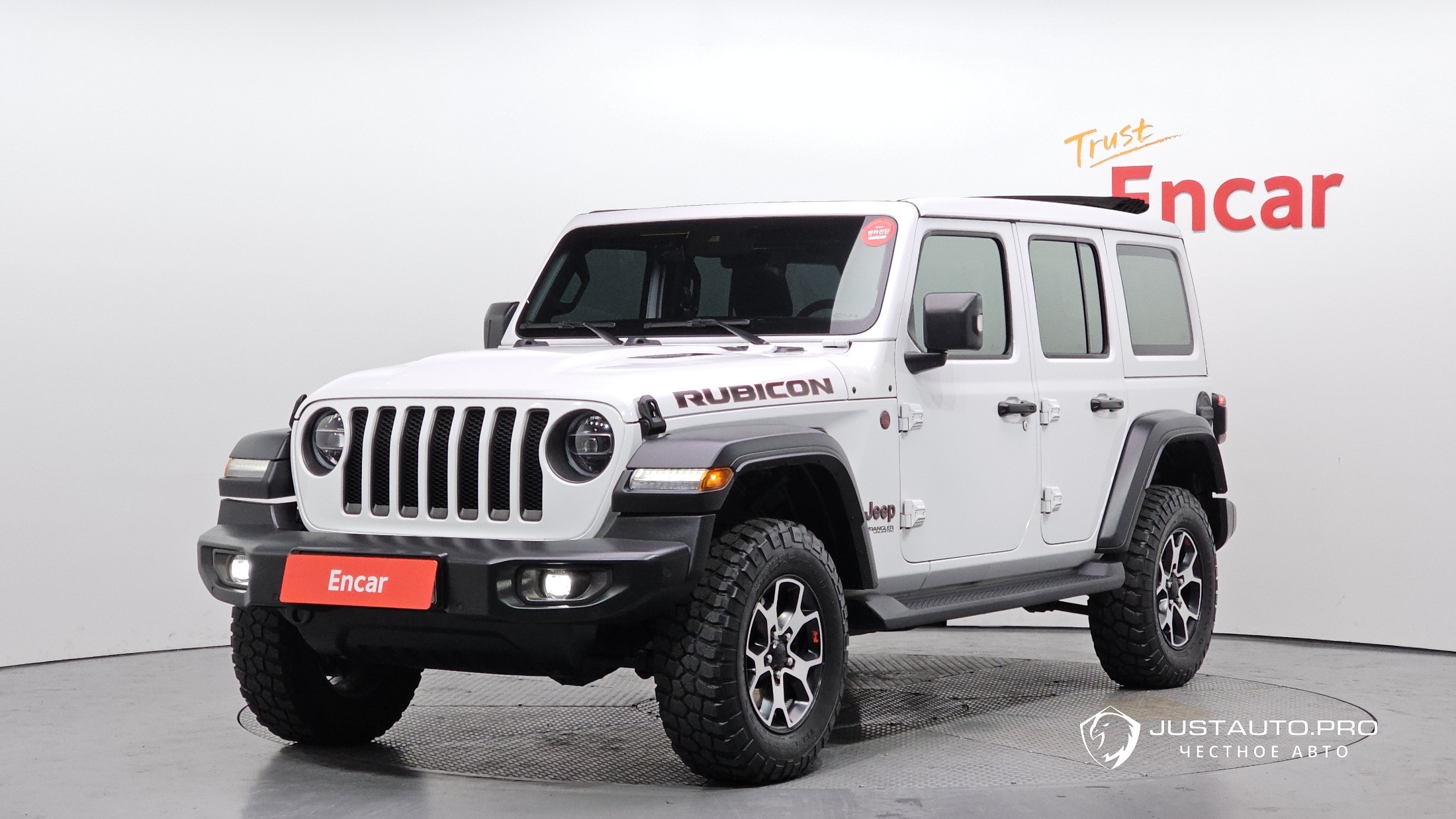 Автомобиль Jeep Wrangler