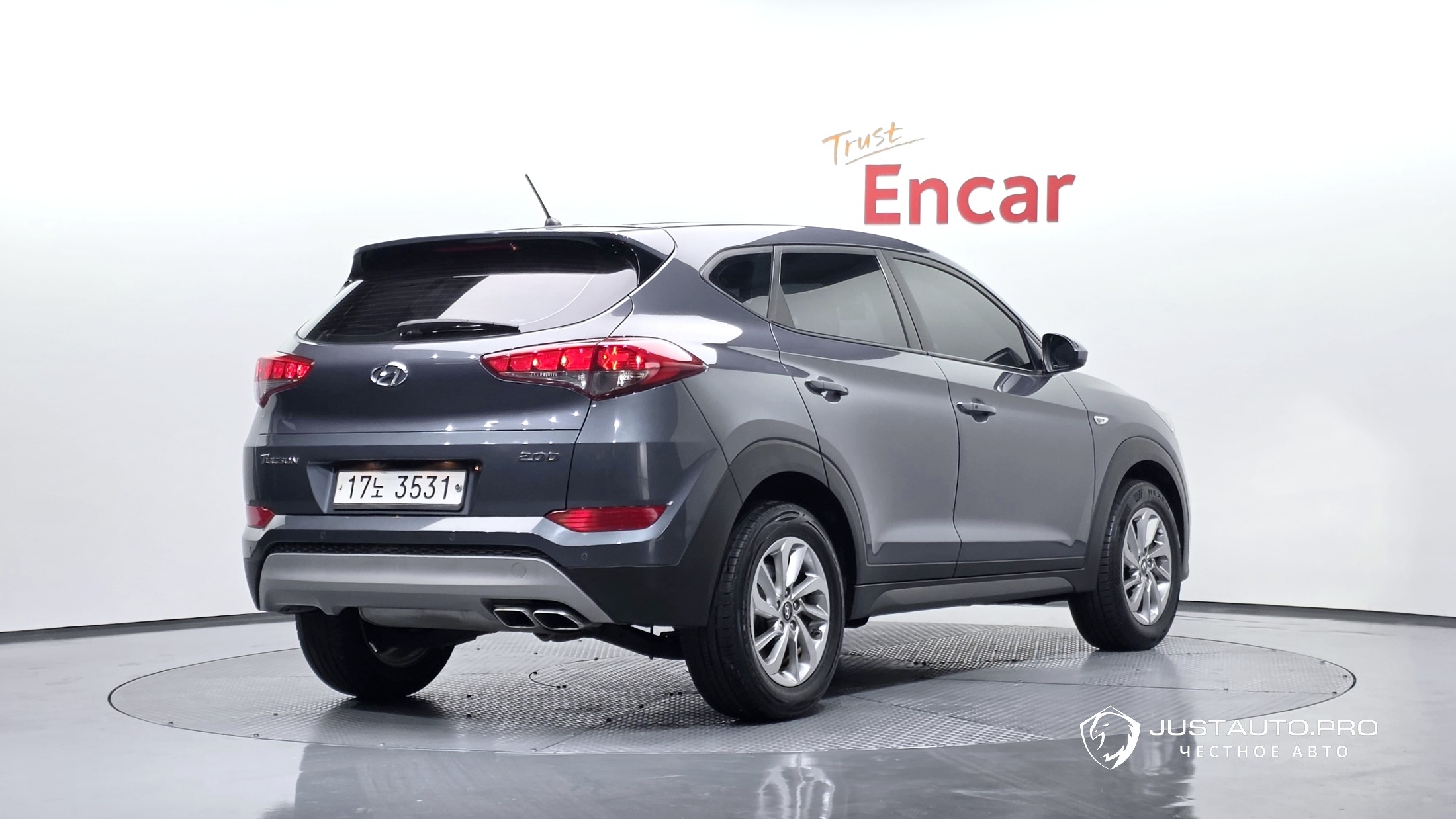 Автомобиль Hyundai Tucson
