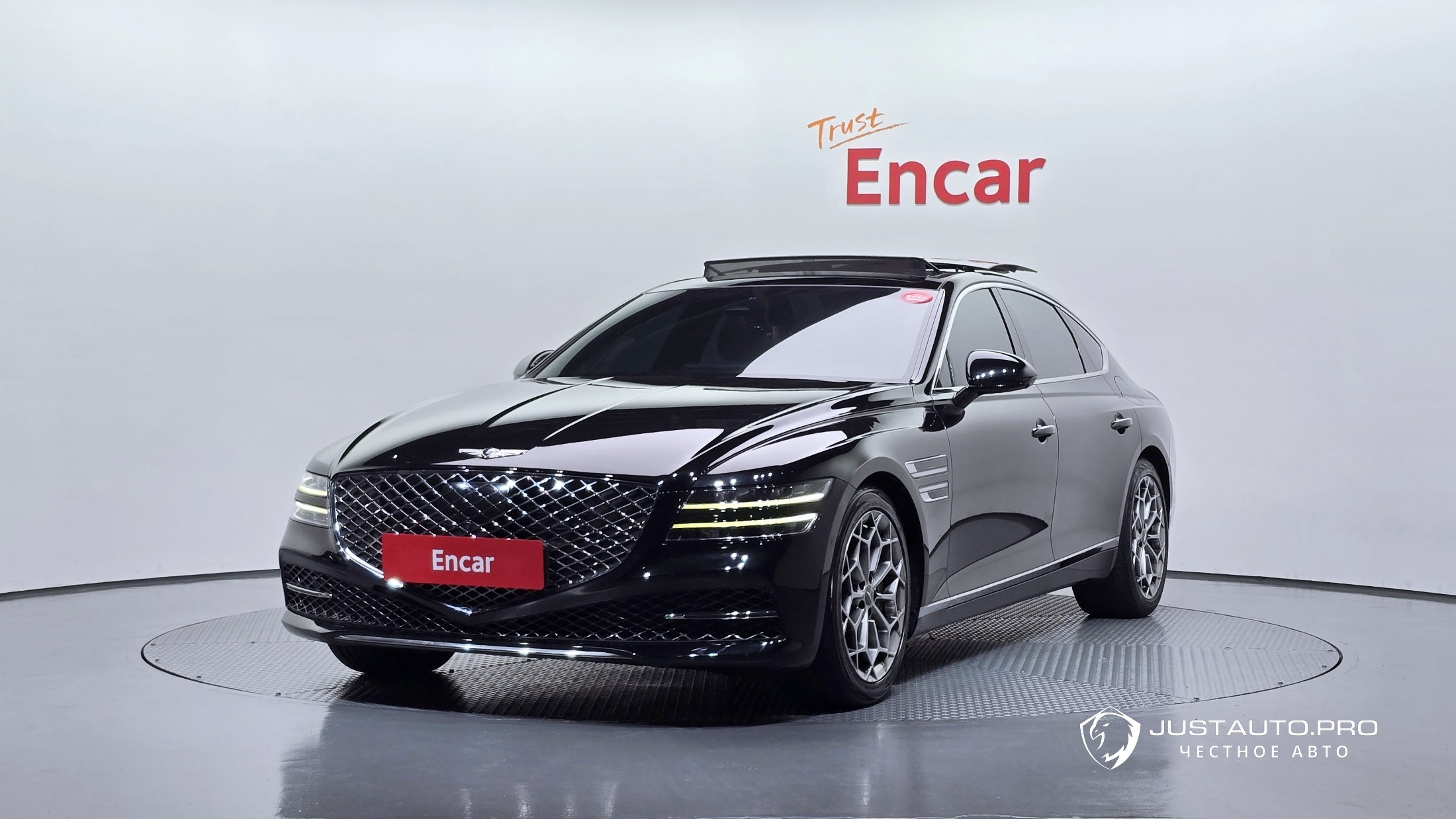 Автомобиль Genesis G80