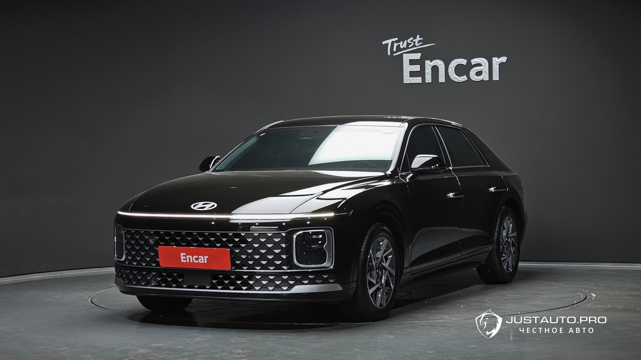 Автомобиль Hyundai Grandeur