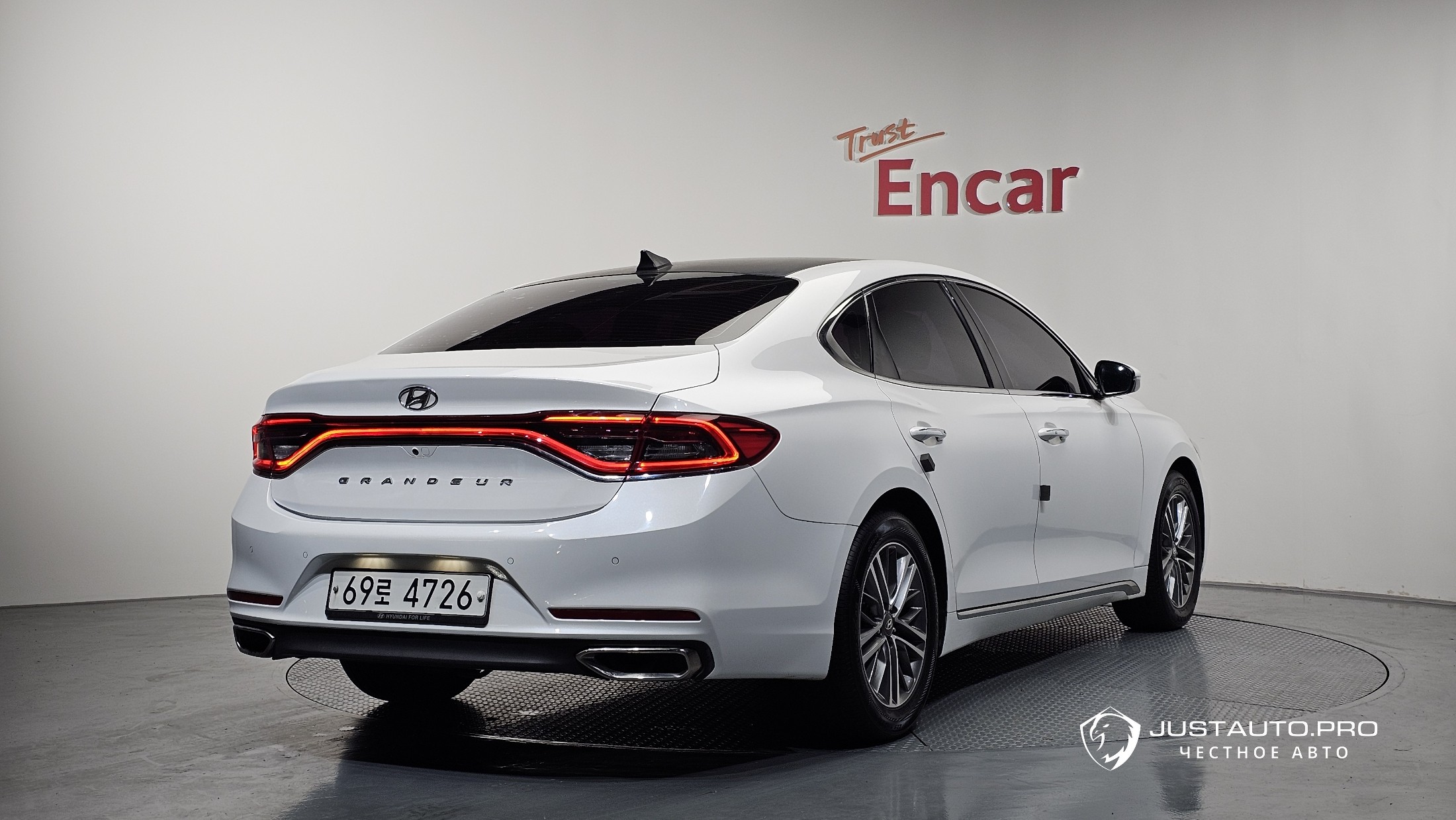 Автомобиль Hyundai Grandeur