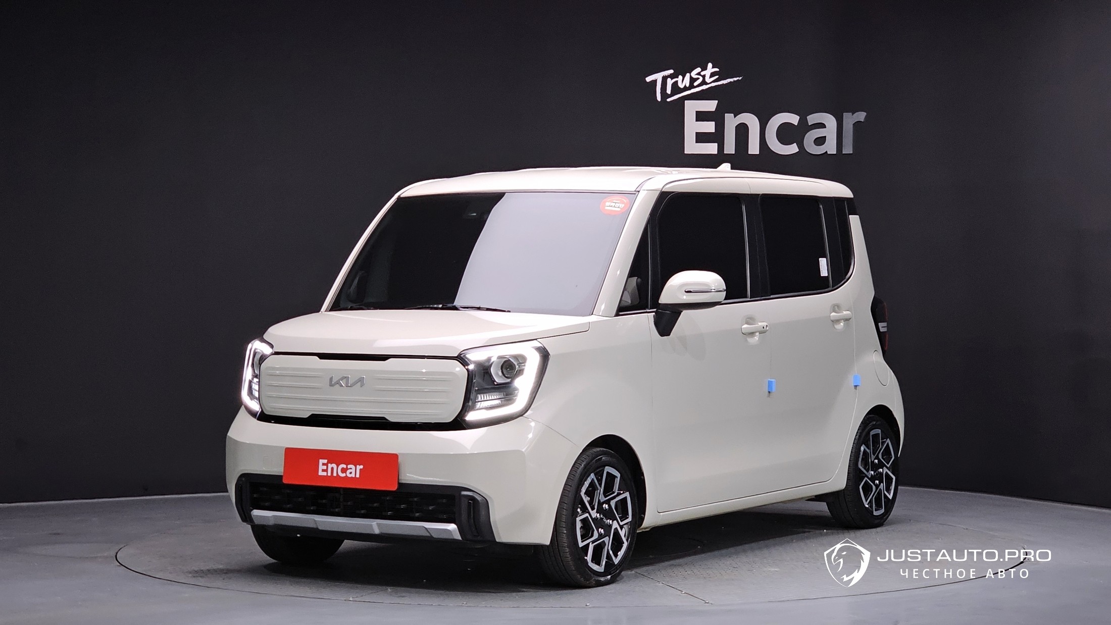 Автомобиль Kia RAY