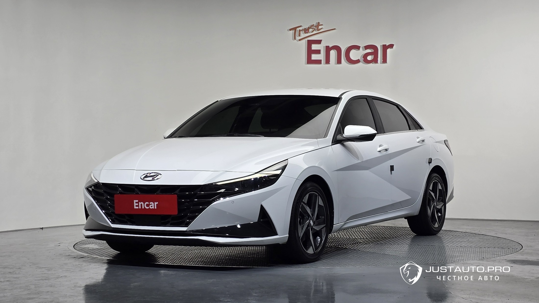 Автомобиль Hyundai AVANTE