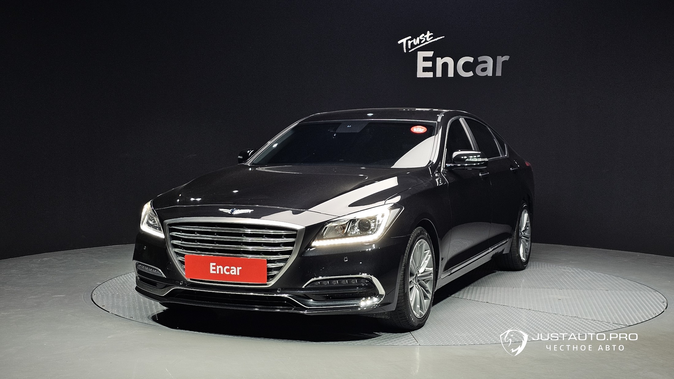 Автомобиль Genesis G80