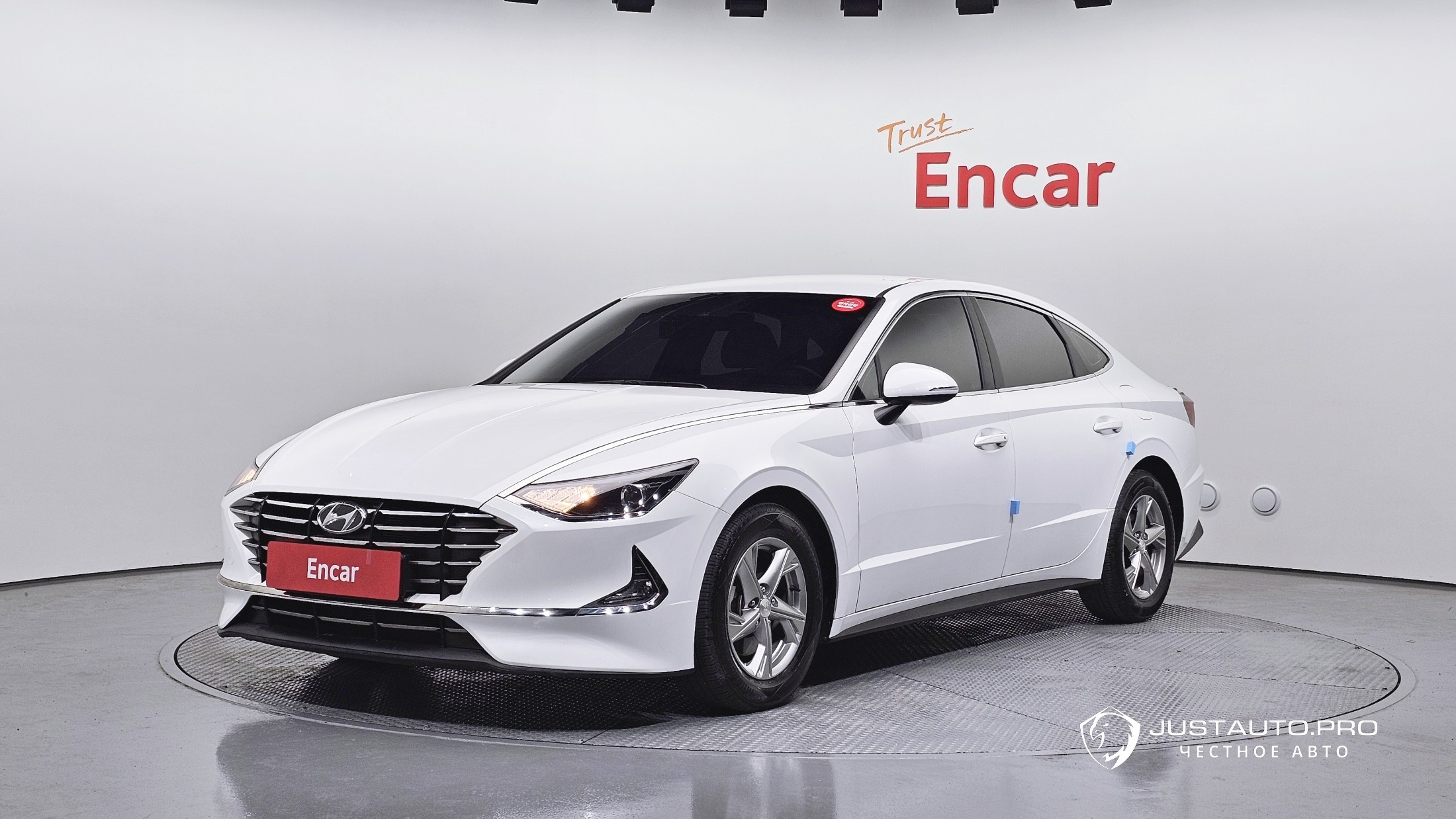 Автомобиль Hyundai Sonata