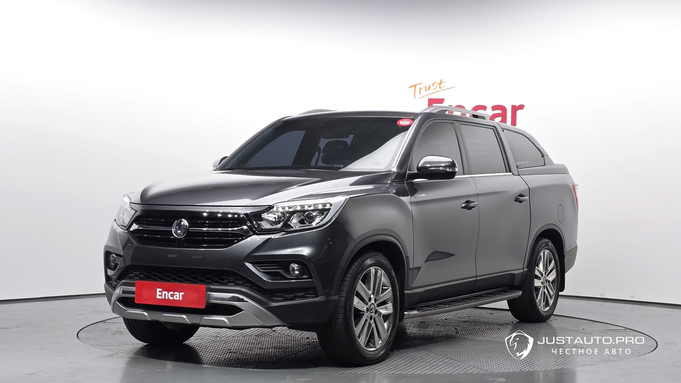 Автомобиль KG_Mobility_Ssangyong Rexton