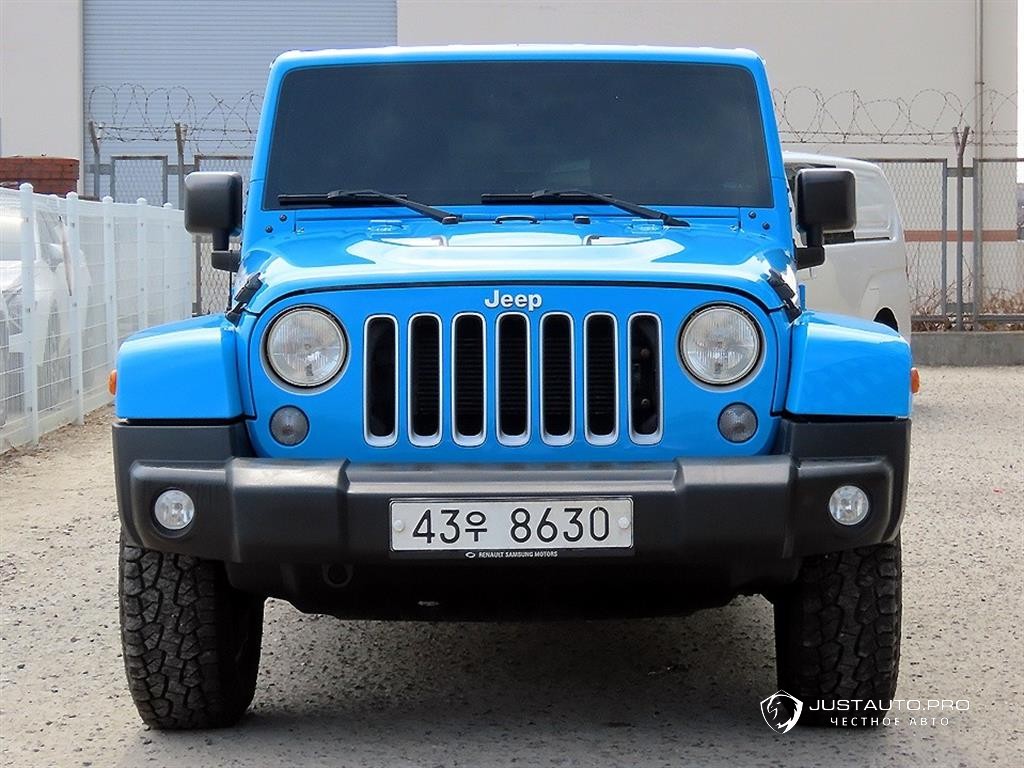 Автомобиль Jeep Wrangler