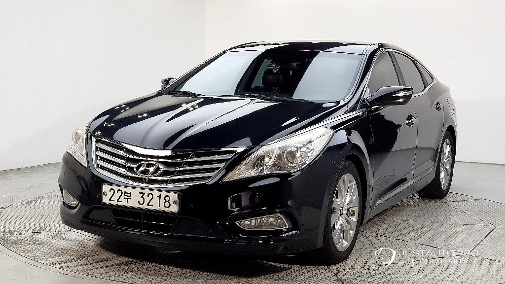 Автомобиль Hyundai Grandeur