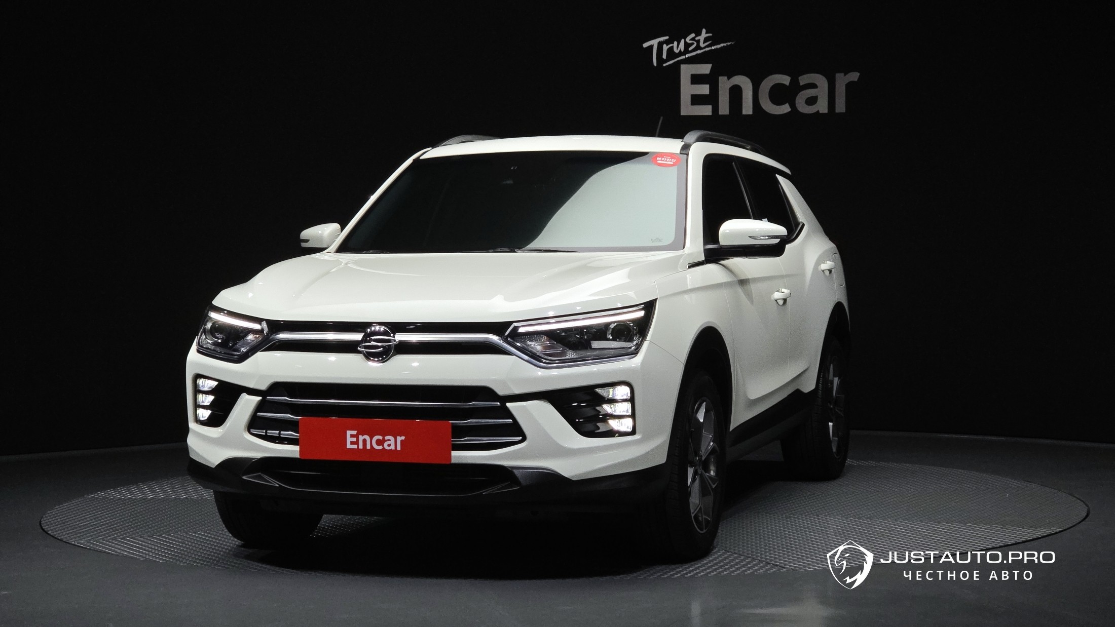 Автомобиль KG_Mobility_Ssangyong KORANDO